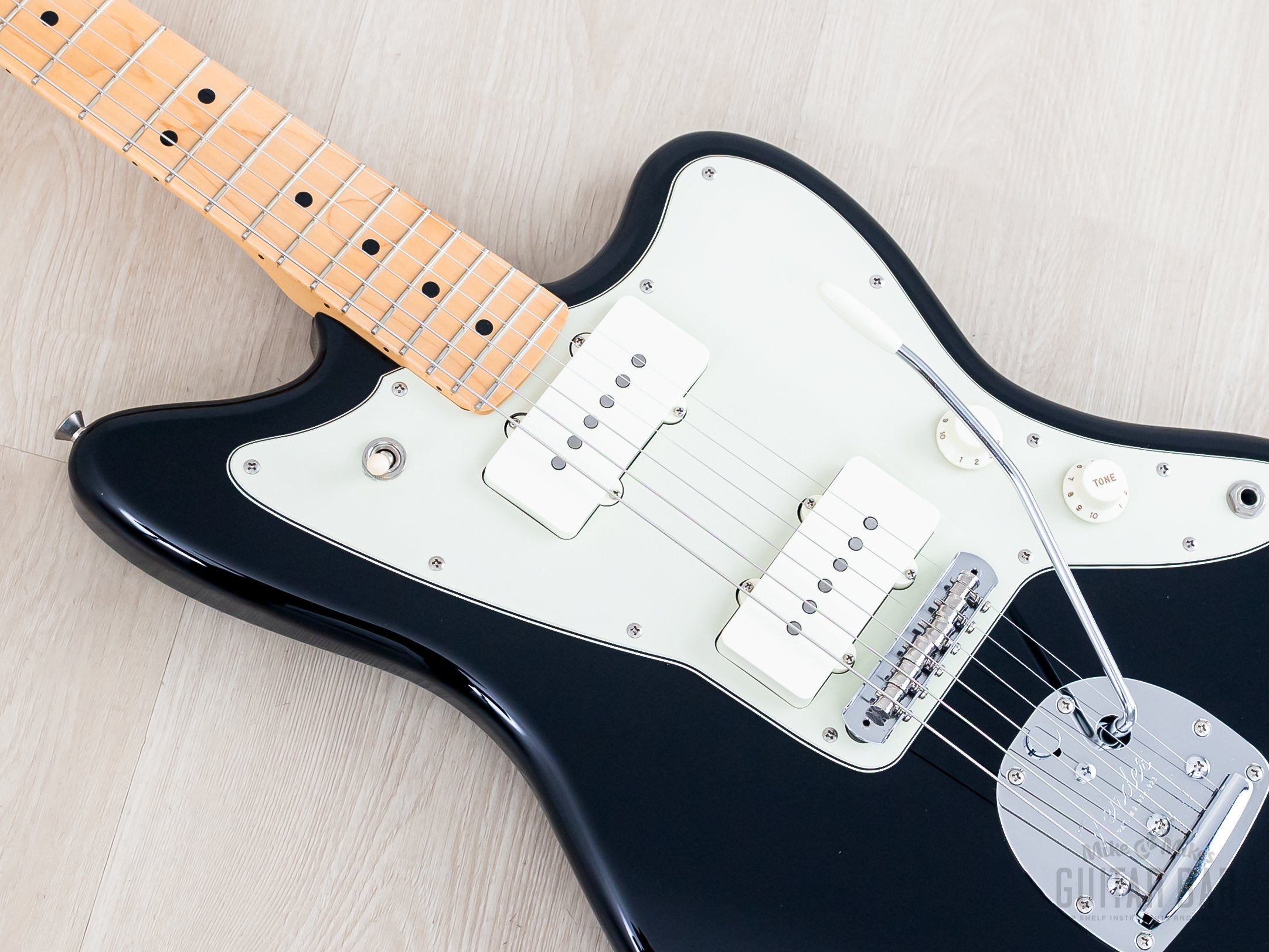 2022 Fender Hybrid II Jazzmaster Black w/ Maple Fretboard, Japan MIJ