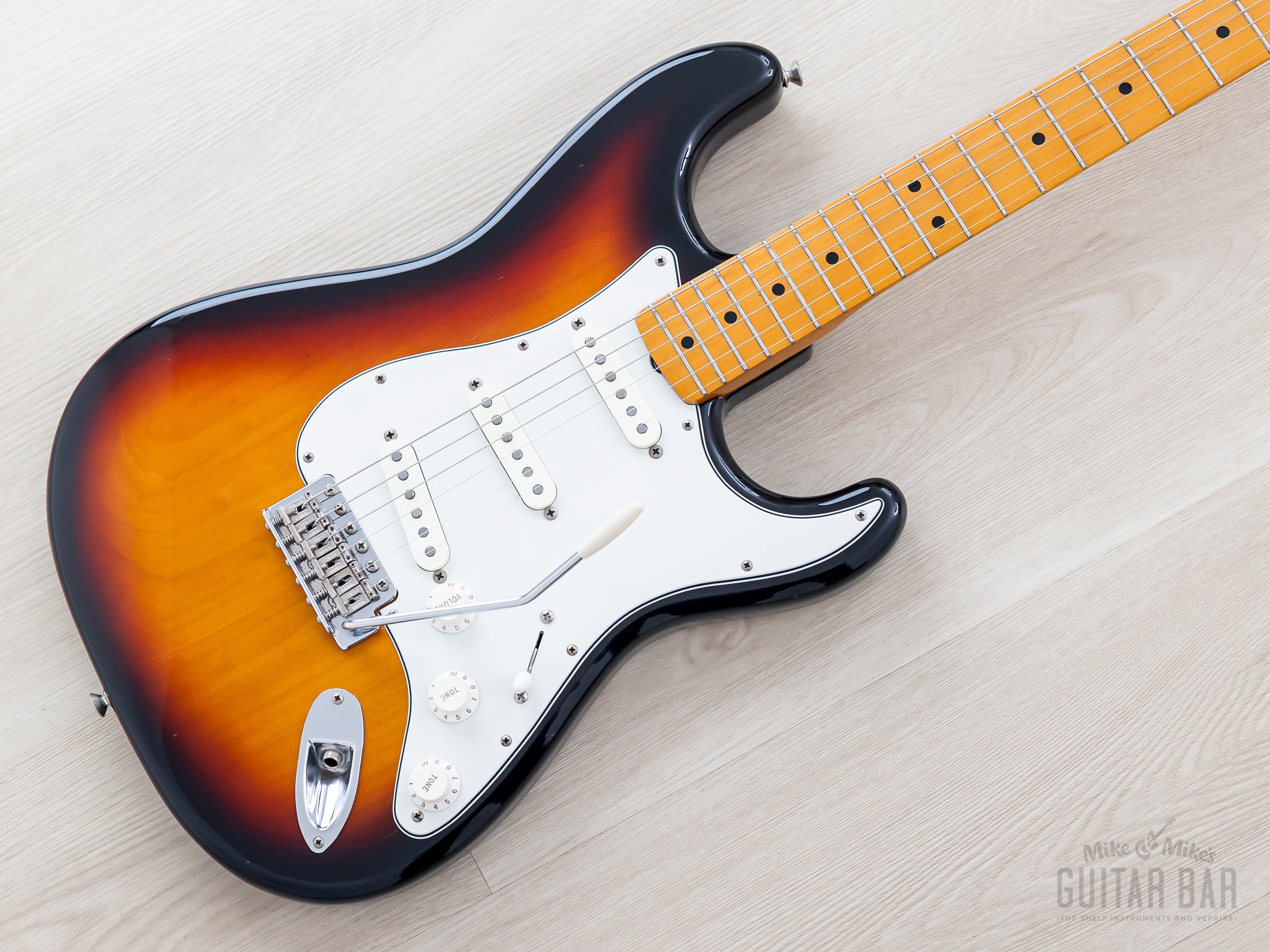 Fender Japan STB-67　改造ギター　サンバースト 1995 Fender Stratocaster '67 Vintage Reissue ST67-95 Sunburst w/ Lindy