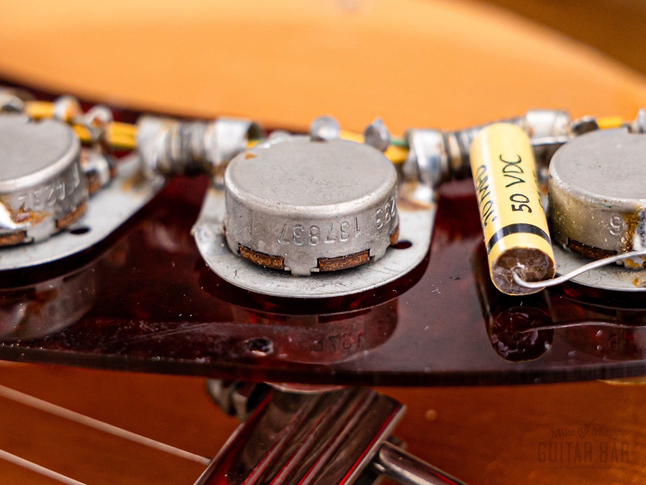 1959 Harmony Stratotone Jupiter H49 Vintage Electric Guitar w/ DeArmond Gold Foils, Case
