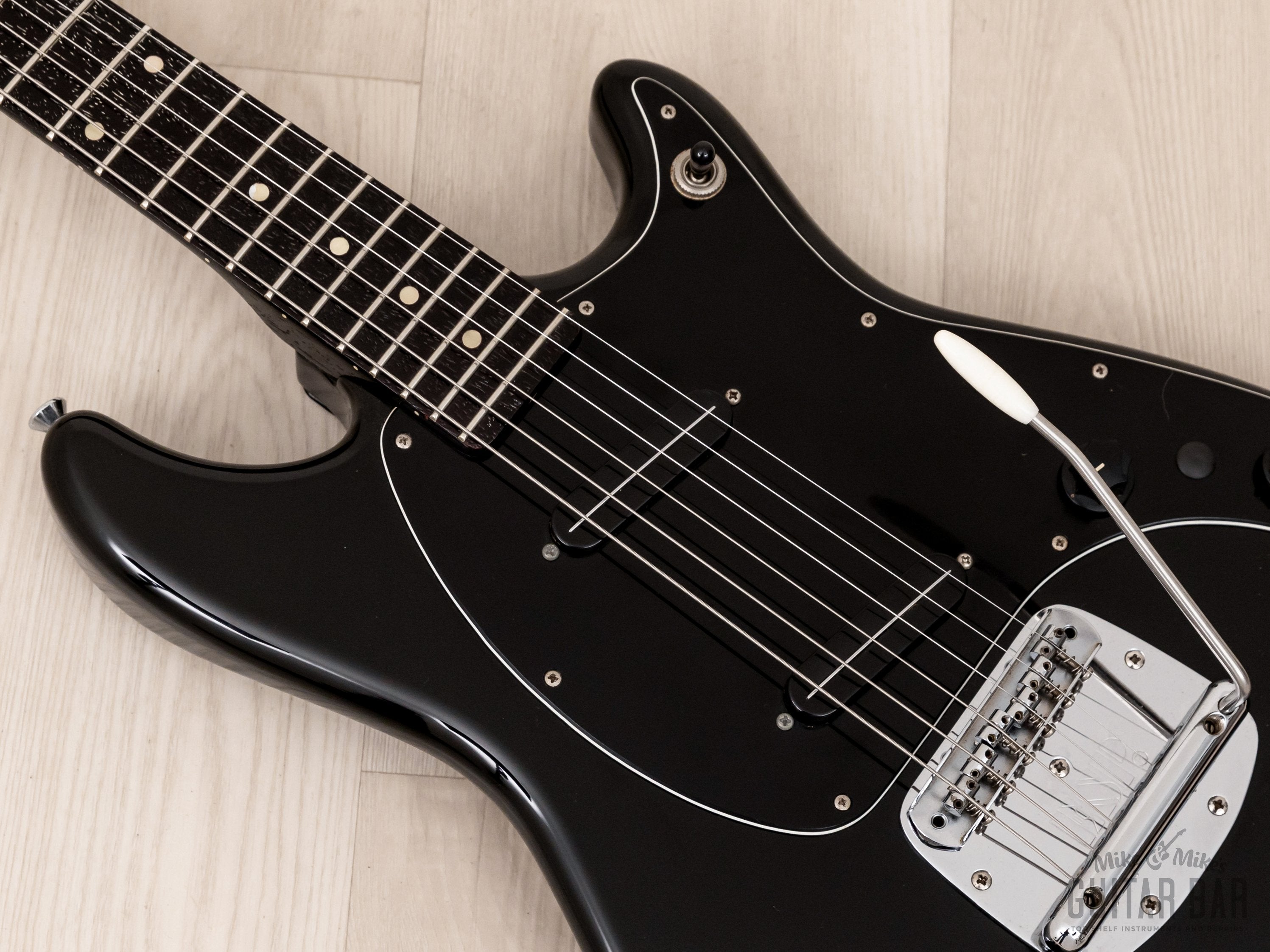 1984 Navigator by ESP Char Signature Model CM-160 Black, Japan