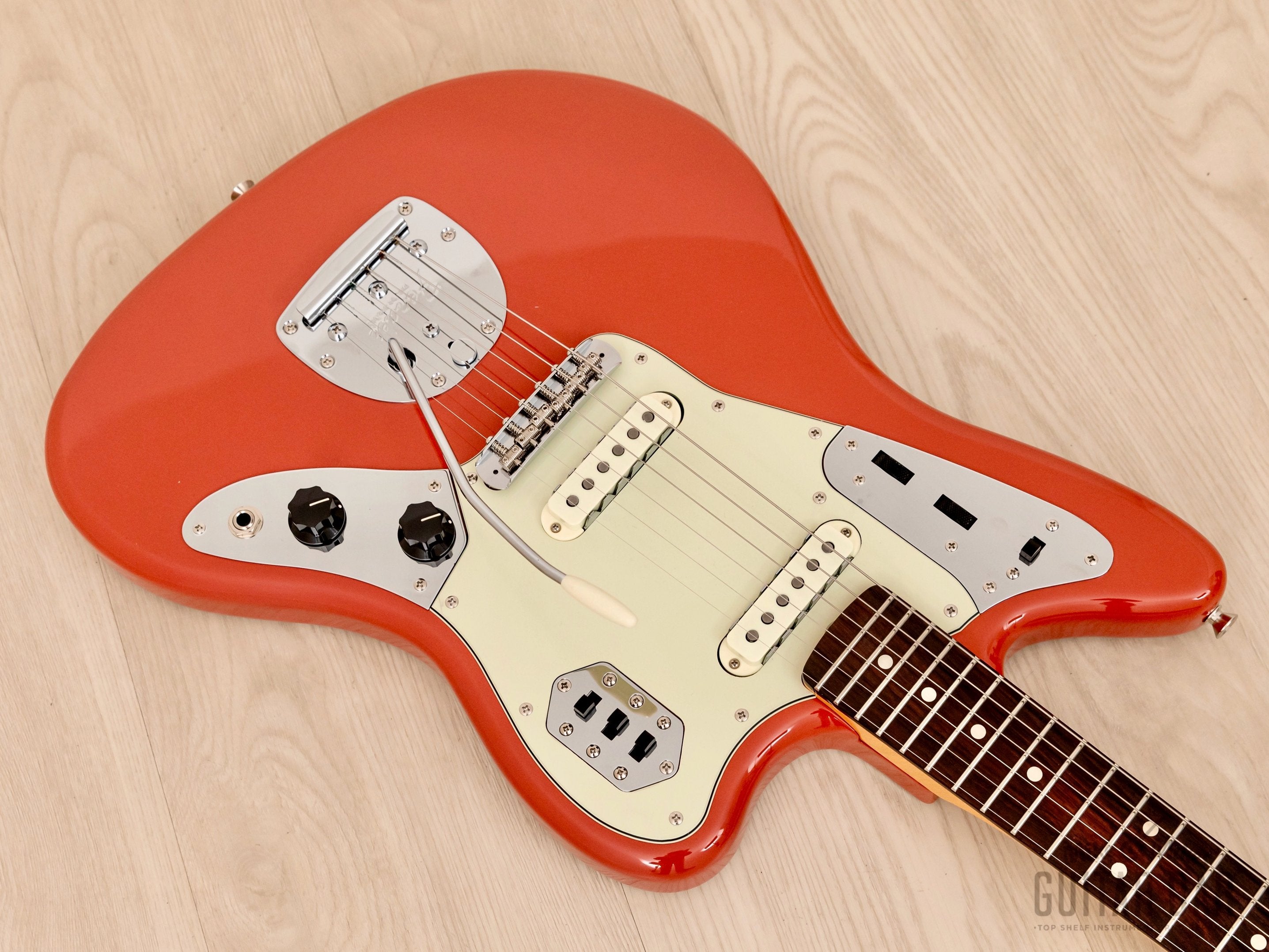 2023 Fender Traditional II 60s Jaguar FSR Fiesta Red w/ Headstock & USA  Pure Vintage Pickups, Japan MIJ