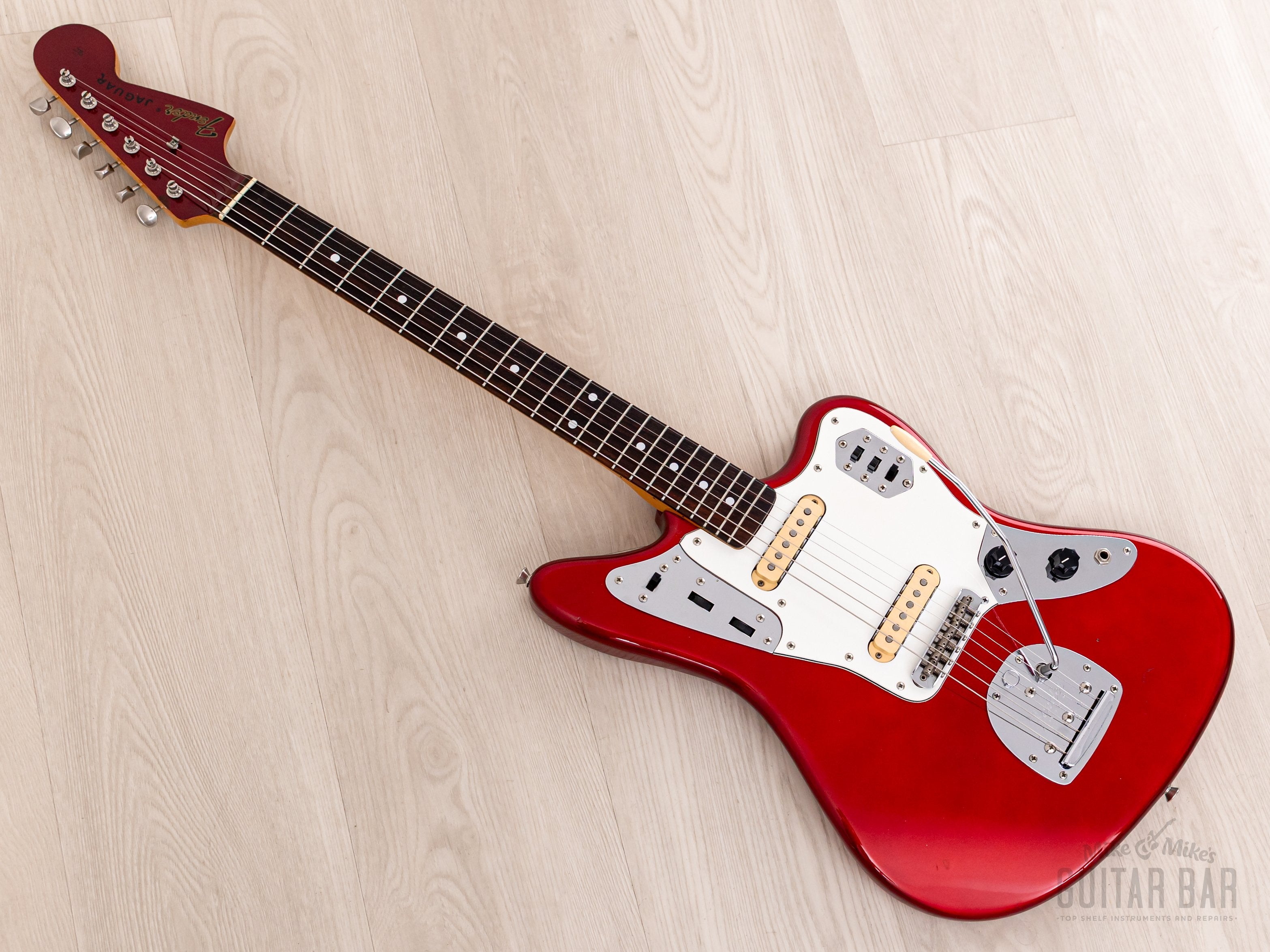 1986 Fender Jaguar '62 Vintage Reissue JG66-75 Candy Apple Red First-Year, Japan MIJ Fujigen