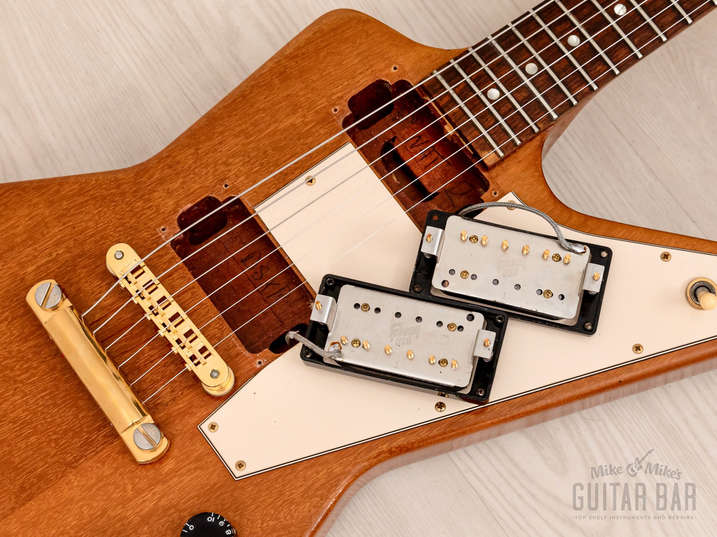 2001 Gibson Limited Edition Explorer '76 Vintage Reissue Natural w/ Case & Tags, Yamano