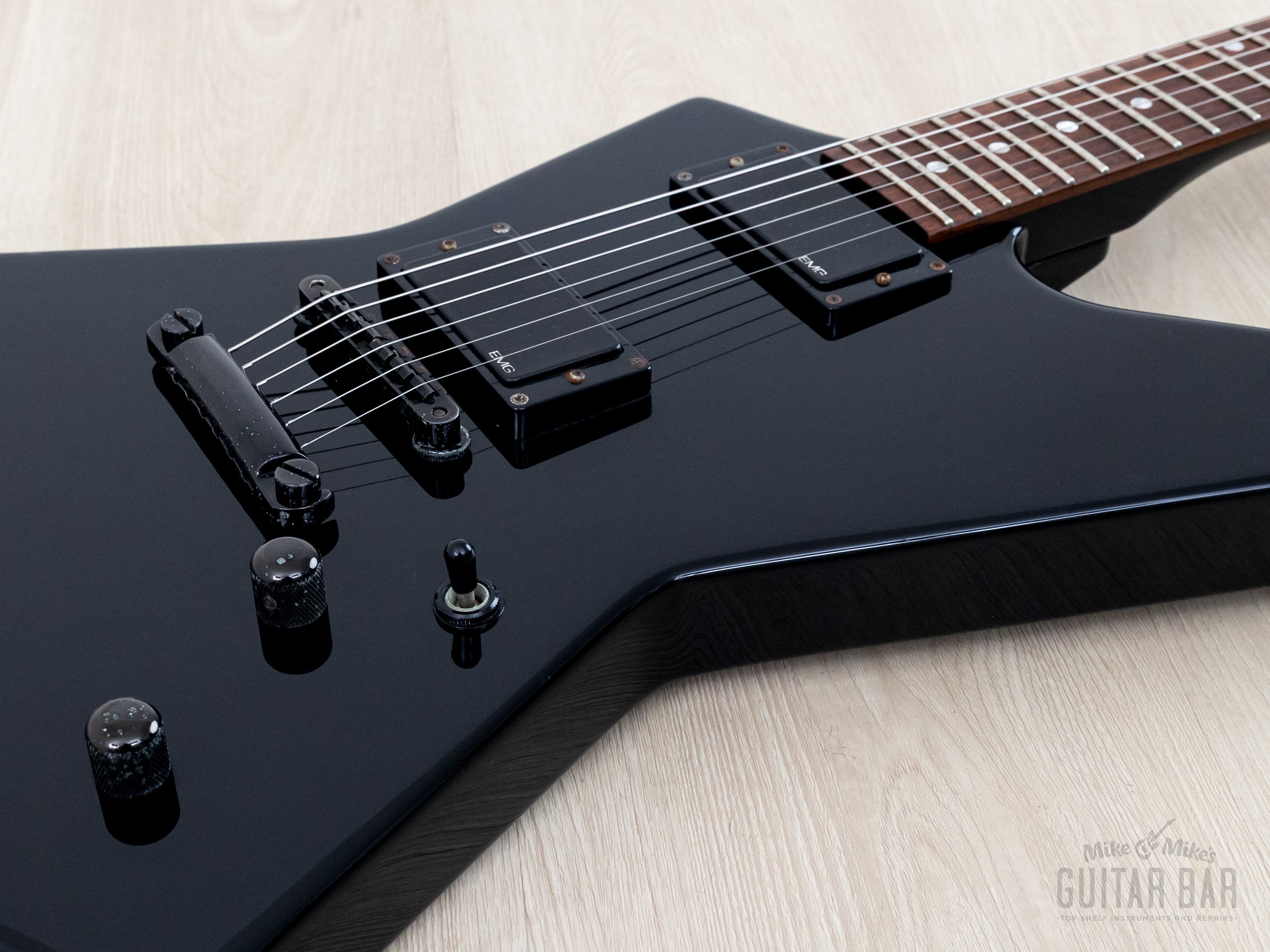 1998 ESP Custom EXP Explorer Black w/ EMG 81 w/ Case