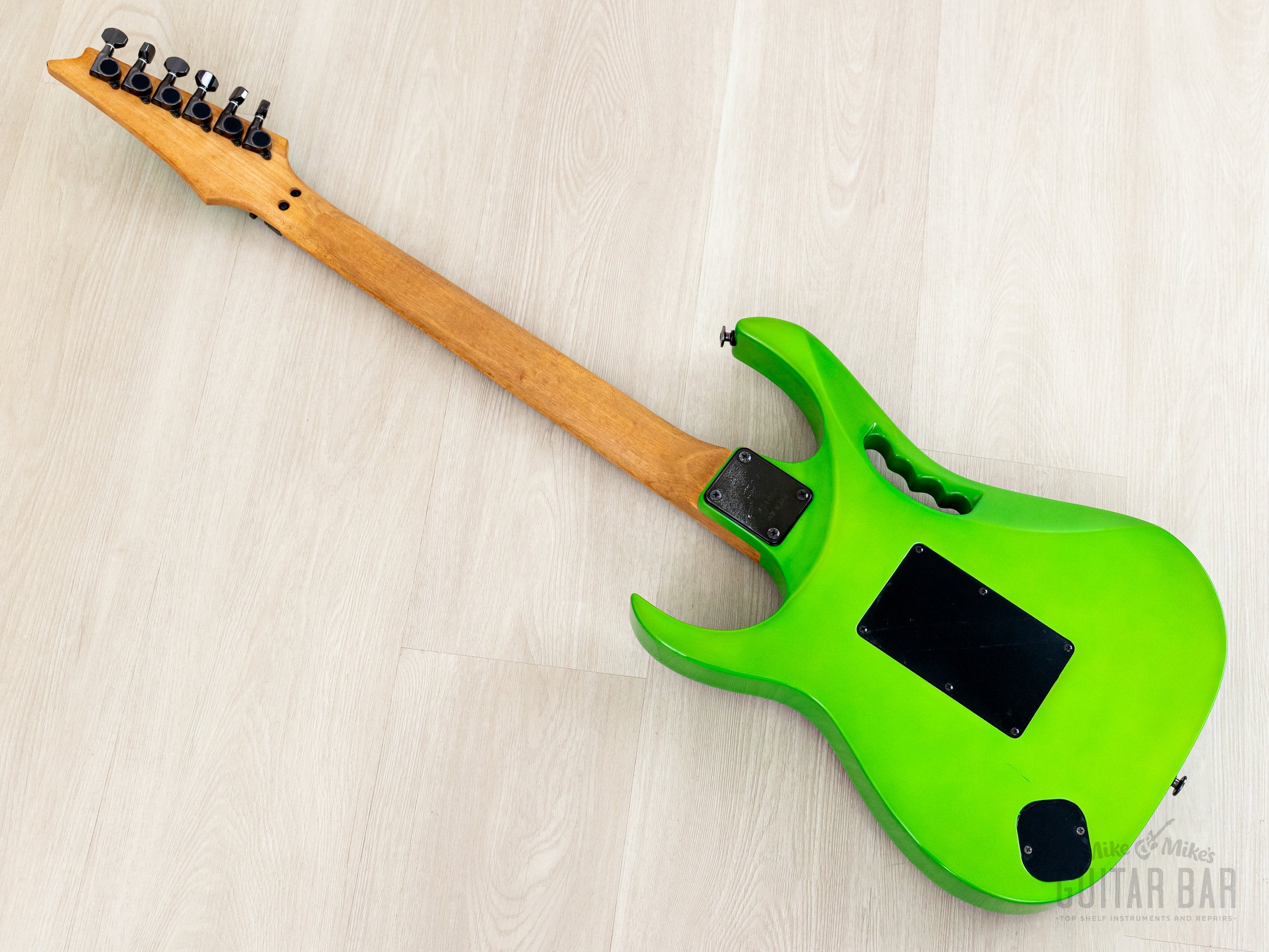 Ibanez　AEL40SERTK1201 抜け殻 Amazon.com: Ibanez Edge Accessories EJK1000 Guitar Tools : Musical