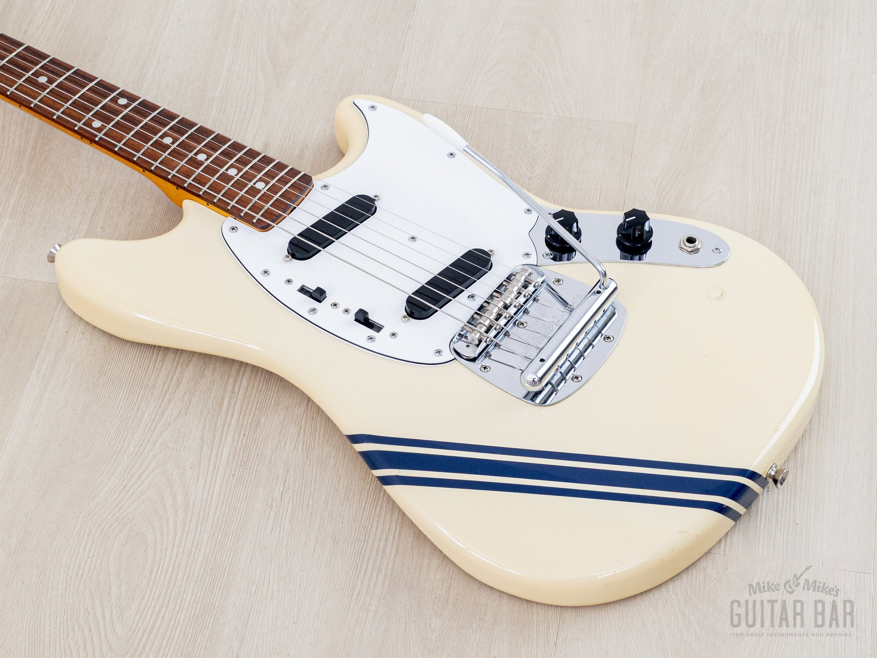 2011 Fender Competition Mustang '73 Vintage Reissue MG73-CO Olympic Wh