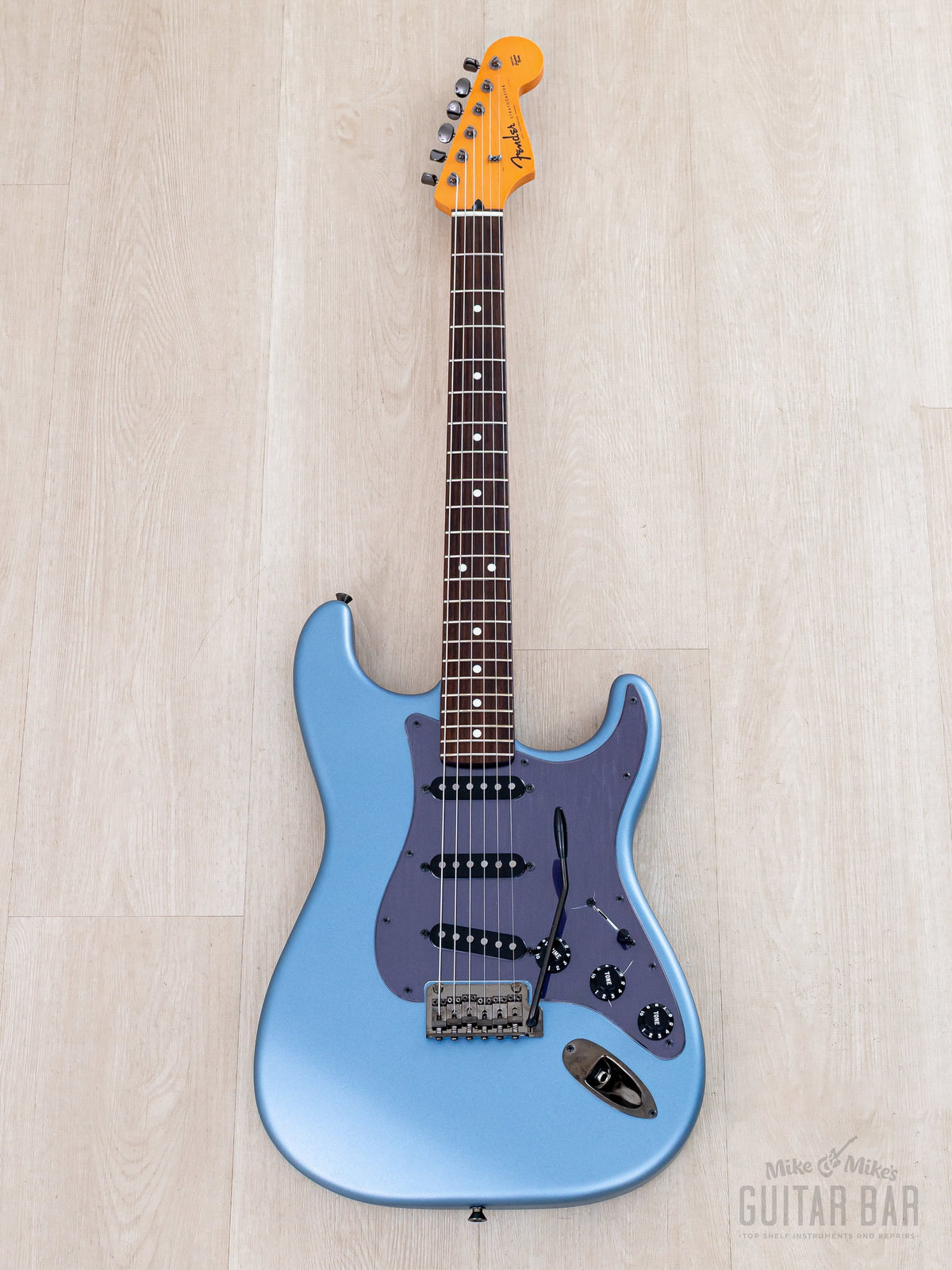 Hybrid II Stratocaster full front view