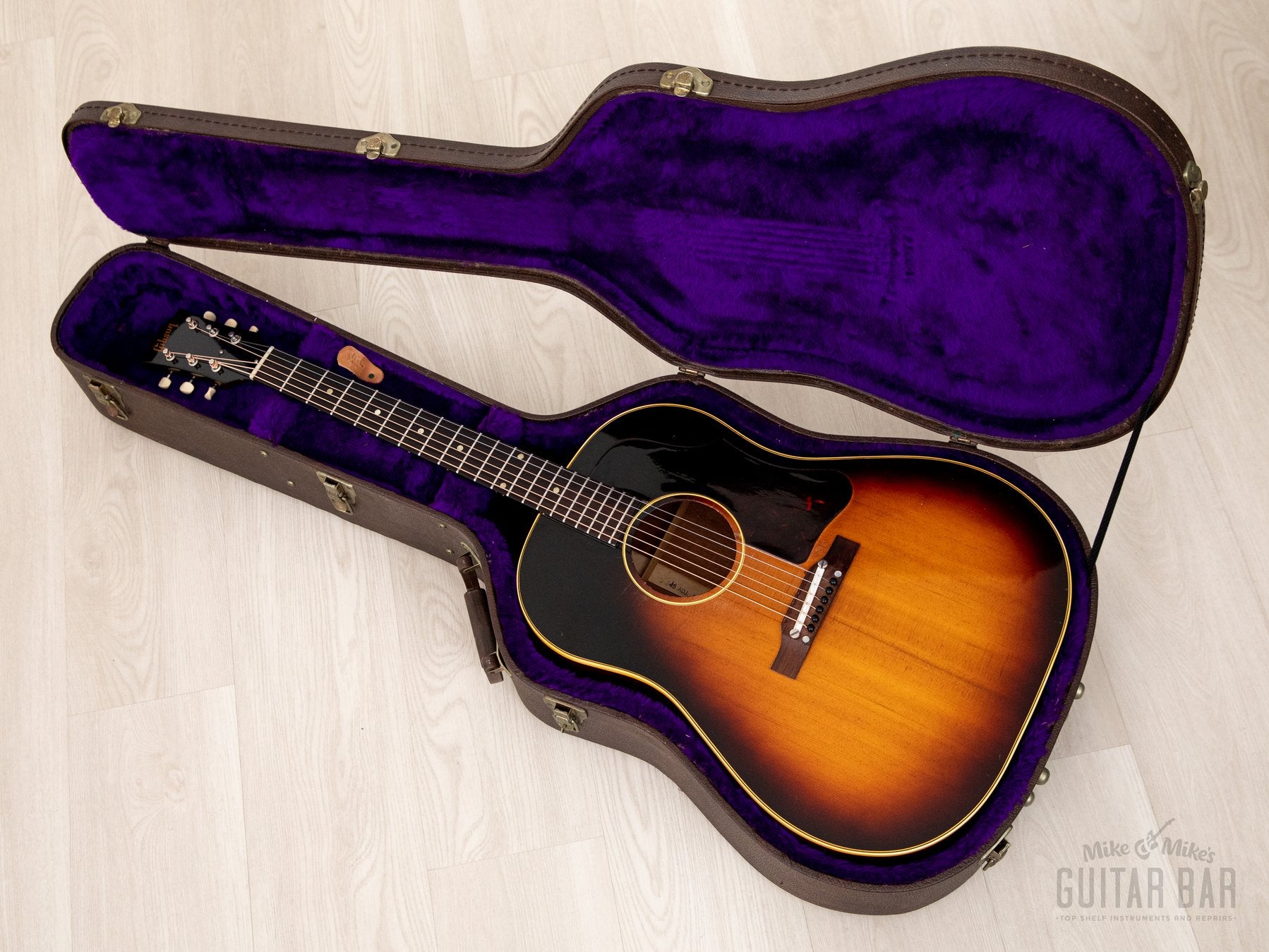 1959 Gibson J-45 ADJ Vintage Dreadnought Acoustic Guitar w/ Case