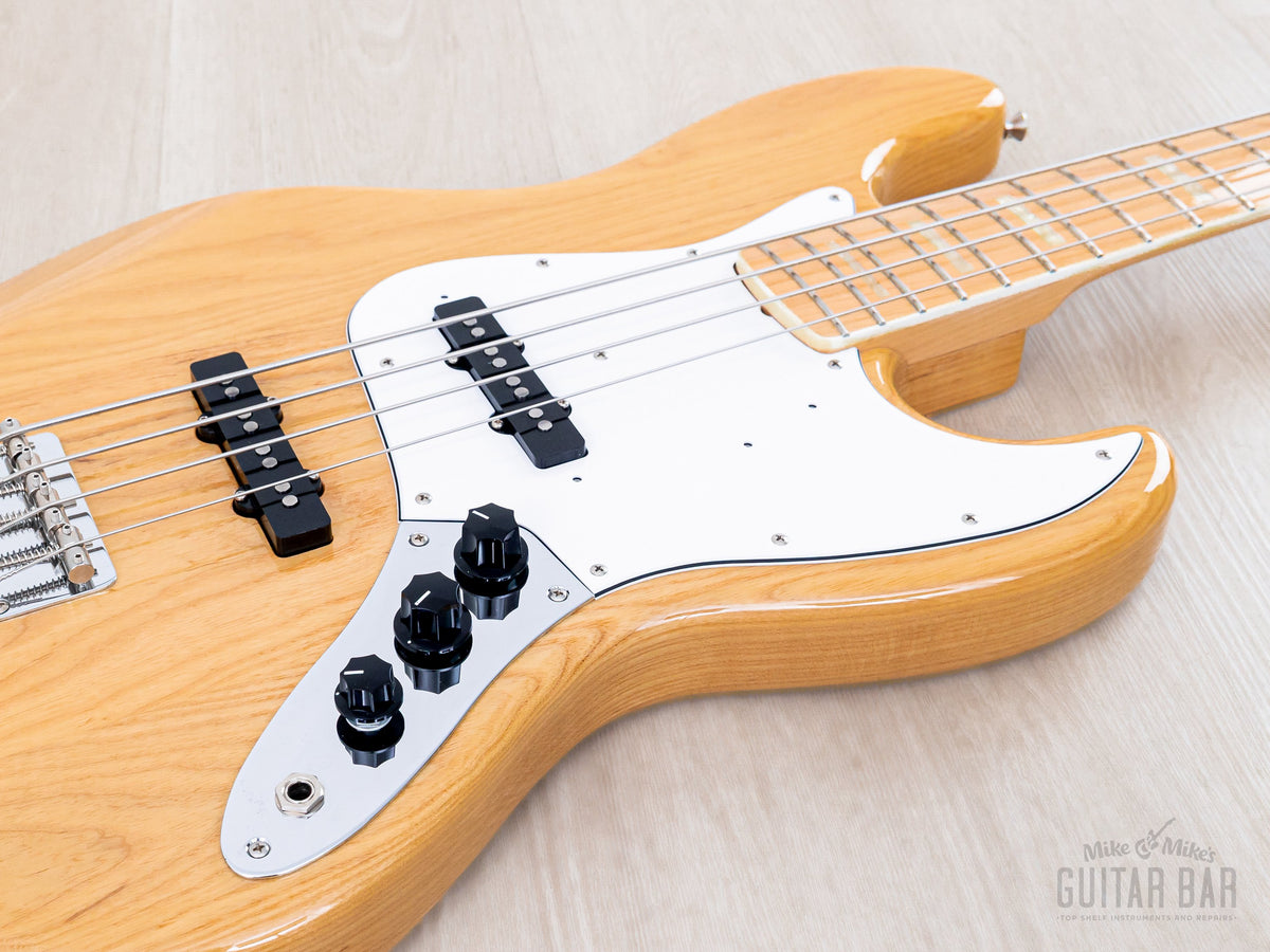 Fender Jazz Bass '75 reissue body and controls