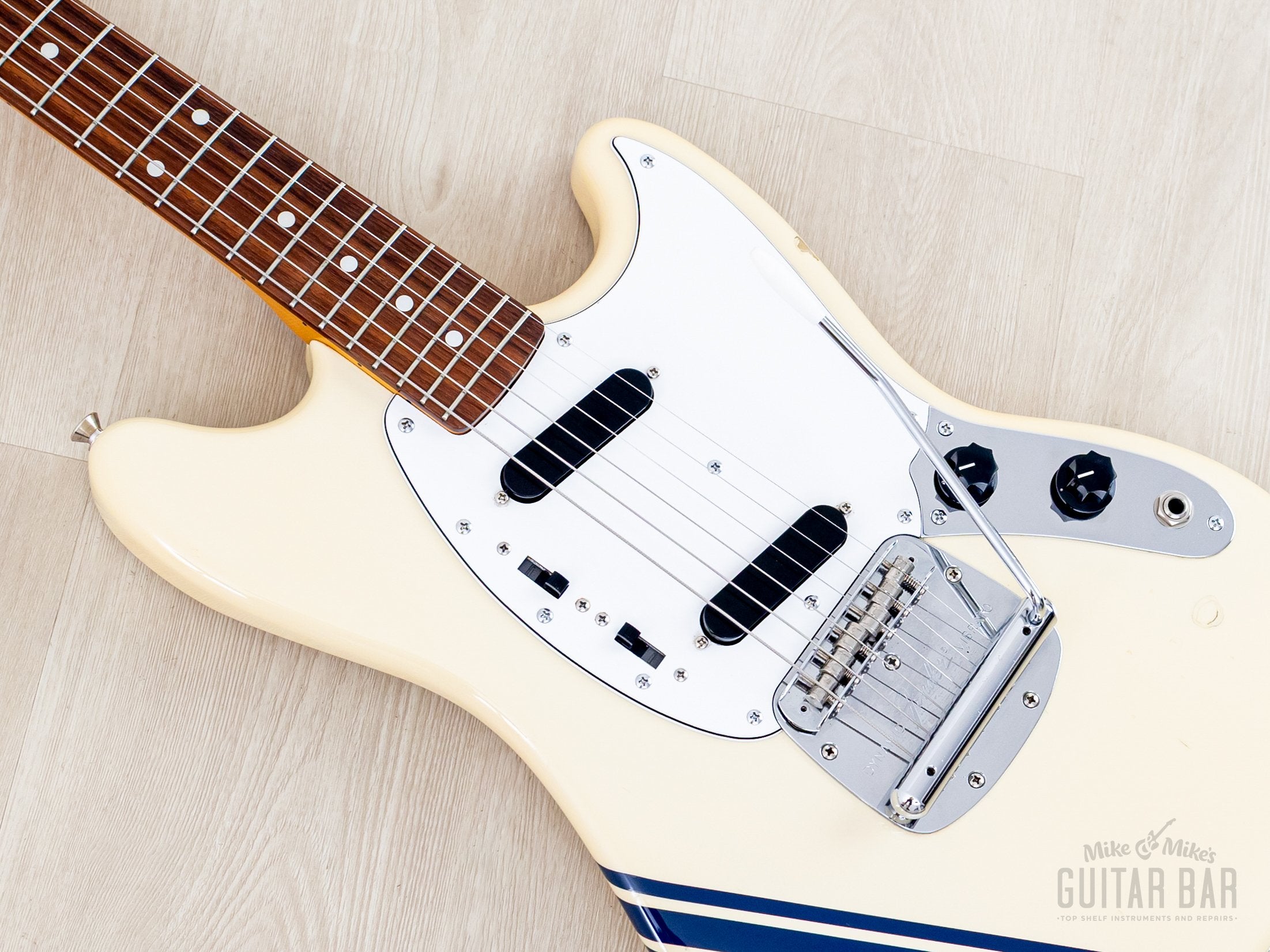 2011 Fender Competition Mustang '73 Vintage Reissue MG73-CO Olympic Wh