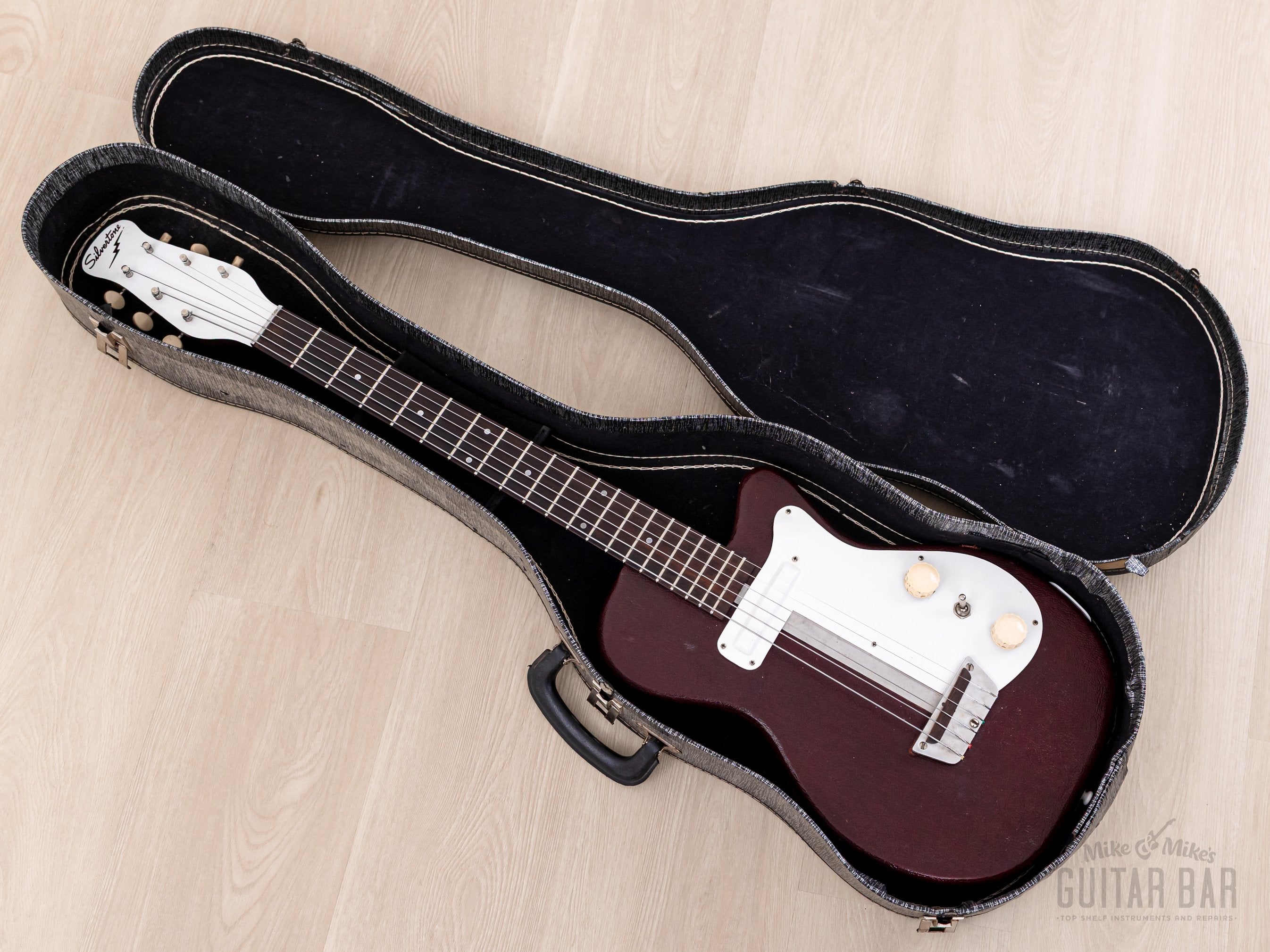 1954 Silvertone 1375 Danelectro-Made Vintage Peanut Guitar, 100% Original & Near-Mint w/ Case