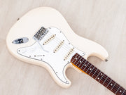Body angled from the bass side