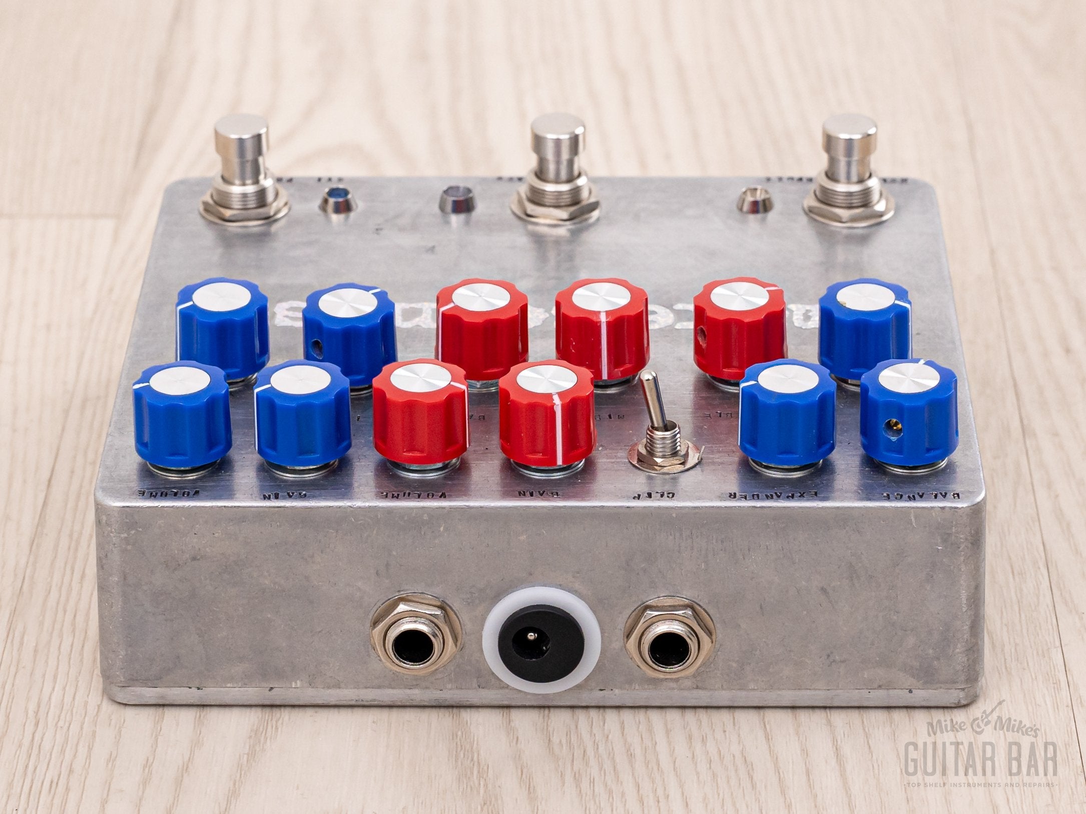 2018 Make Sounds Loudly 3-in-1 Bass Effects Pedal, SVT-style Preamp + Super Bass Overdrive + Superfuzz