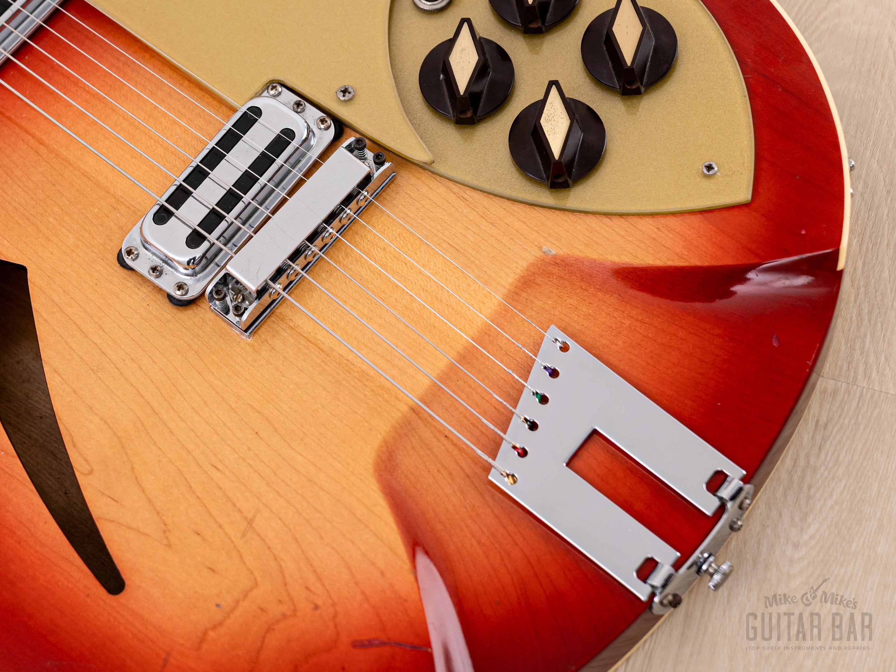 1960 Rickenbacker 360 Capri Vintage Guitar Fireglo w/ Case