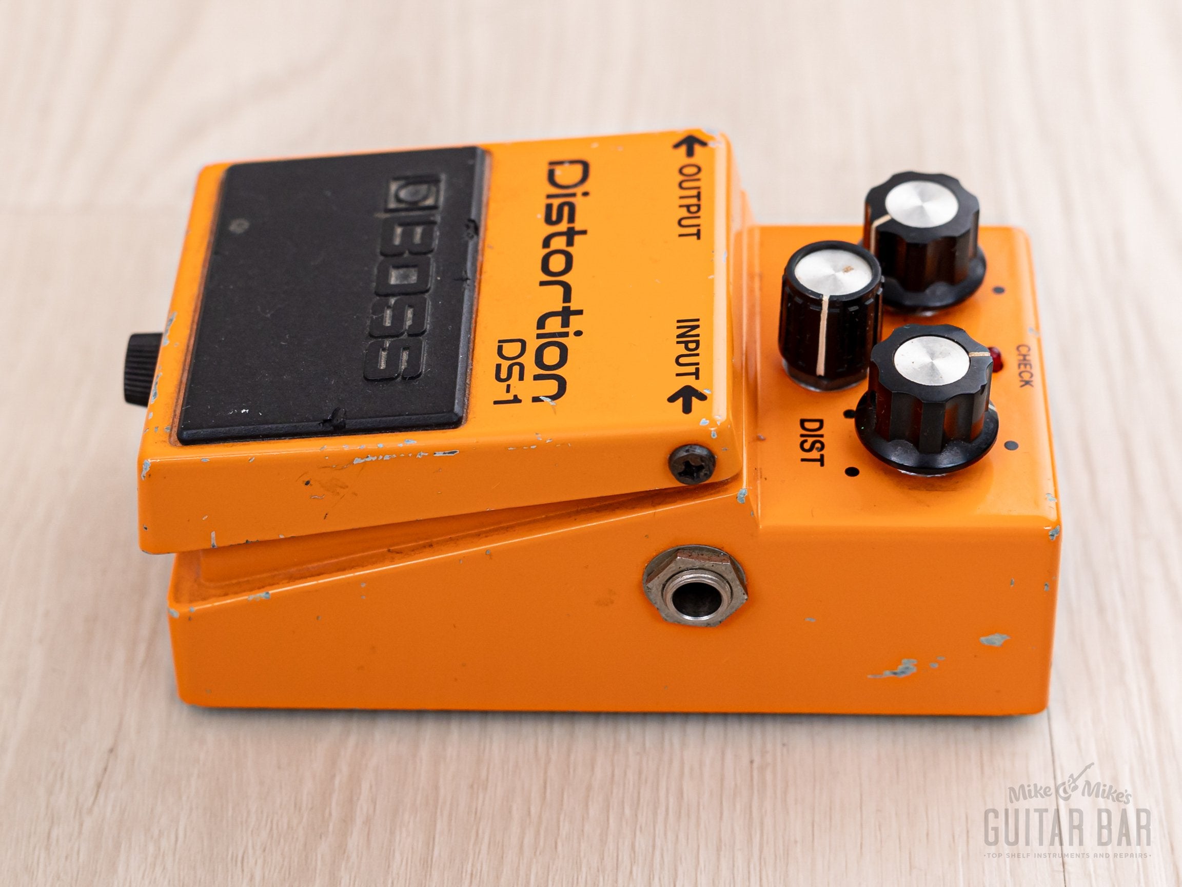 1983 Boss DS-1 Distortion Vintage Guitar Effects Pedal, Japan
