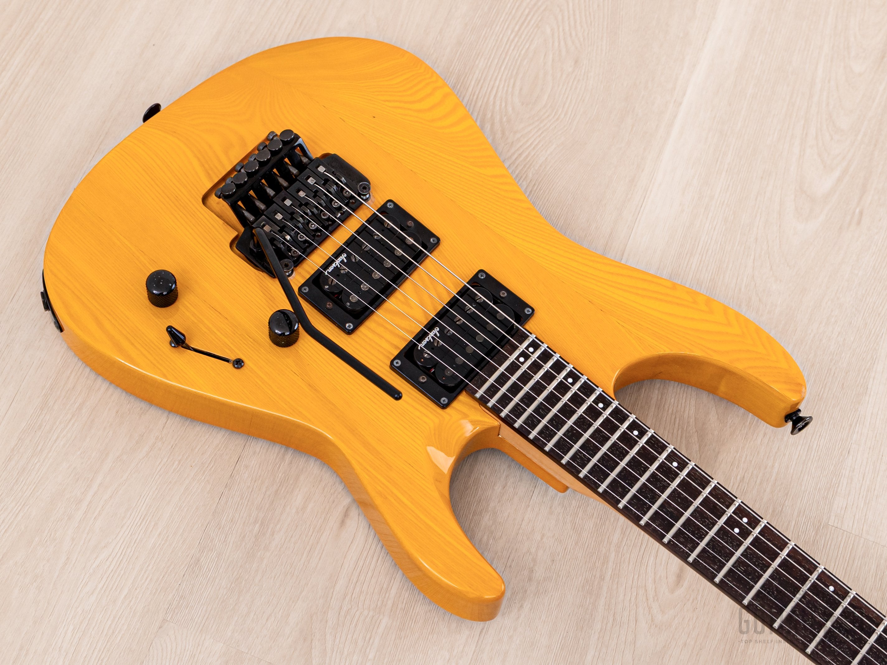 1991 Charvel Jackson Super Dinky SDK-085-HH See-Through Amber, Japan
