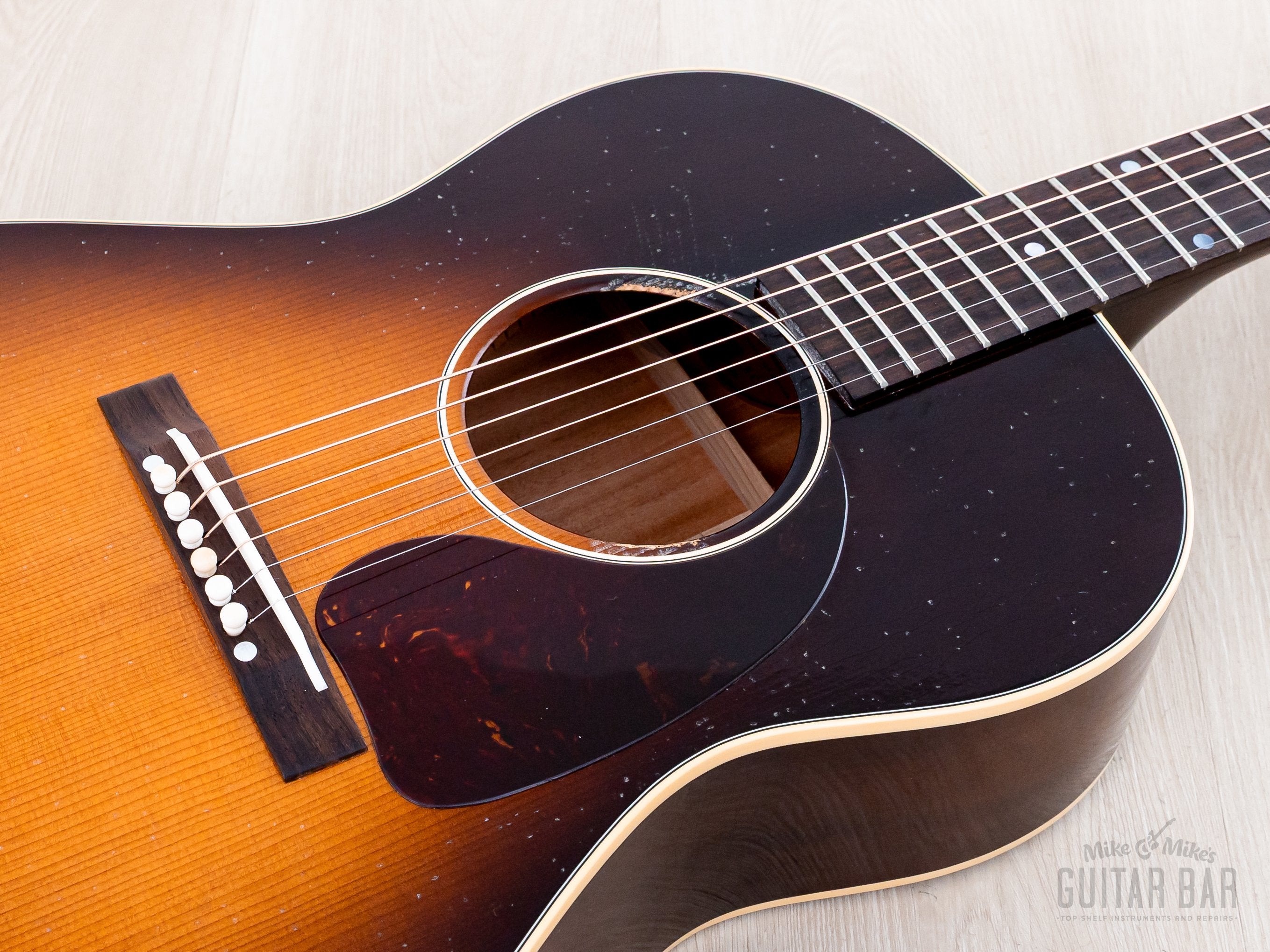 2025 Gibson Custom LG-2 Murphy Lab Light Aged 1946 Script Logo w/ Case
