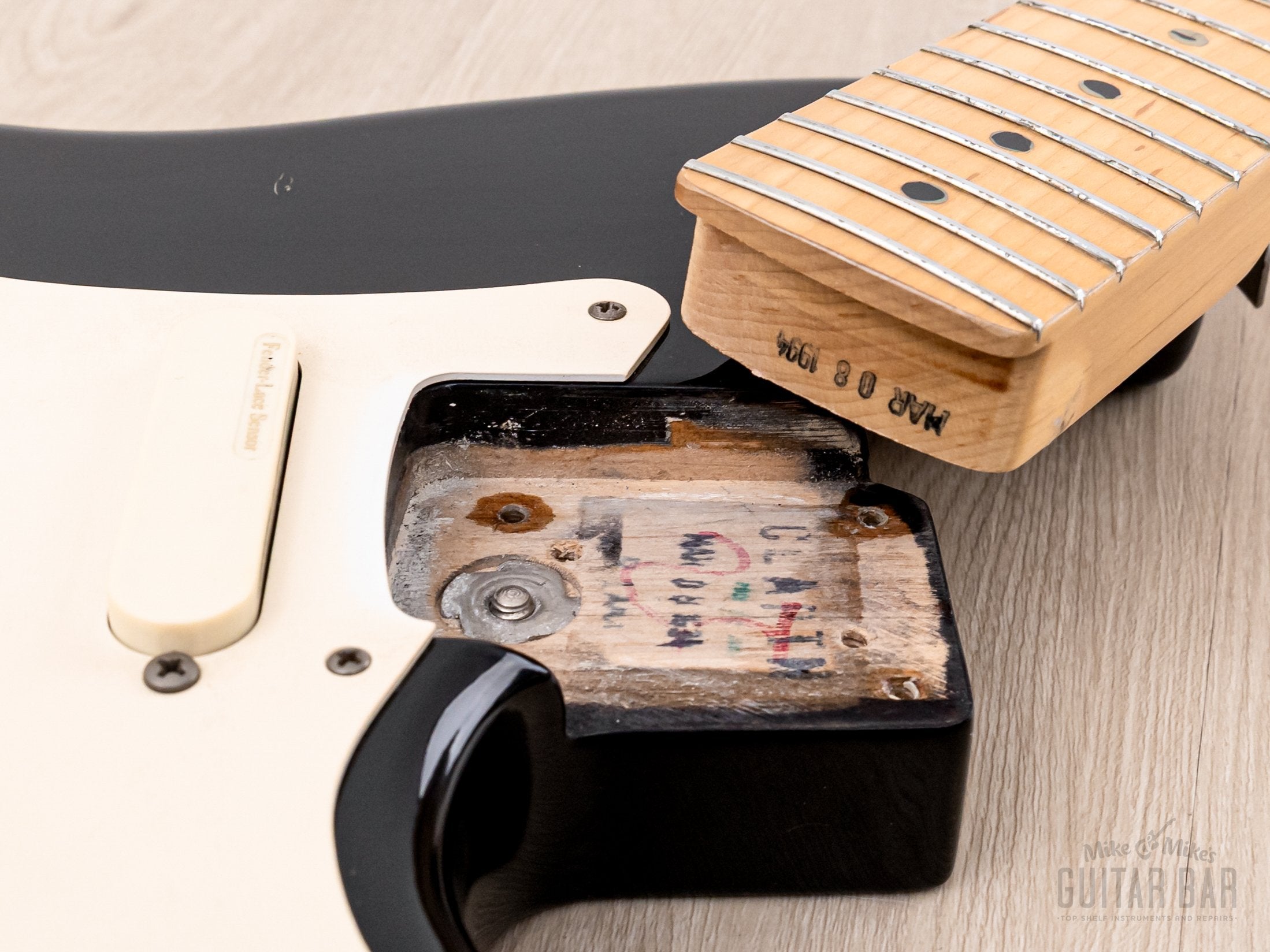 1994 Fender Eric Clapton Artist Series Signature Stratocaster Blackie 100% Original w/ Lace Sensors, TBX & Tweed Case