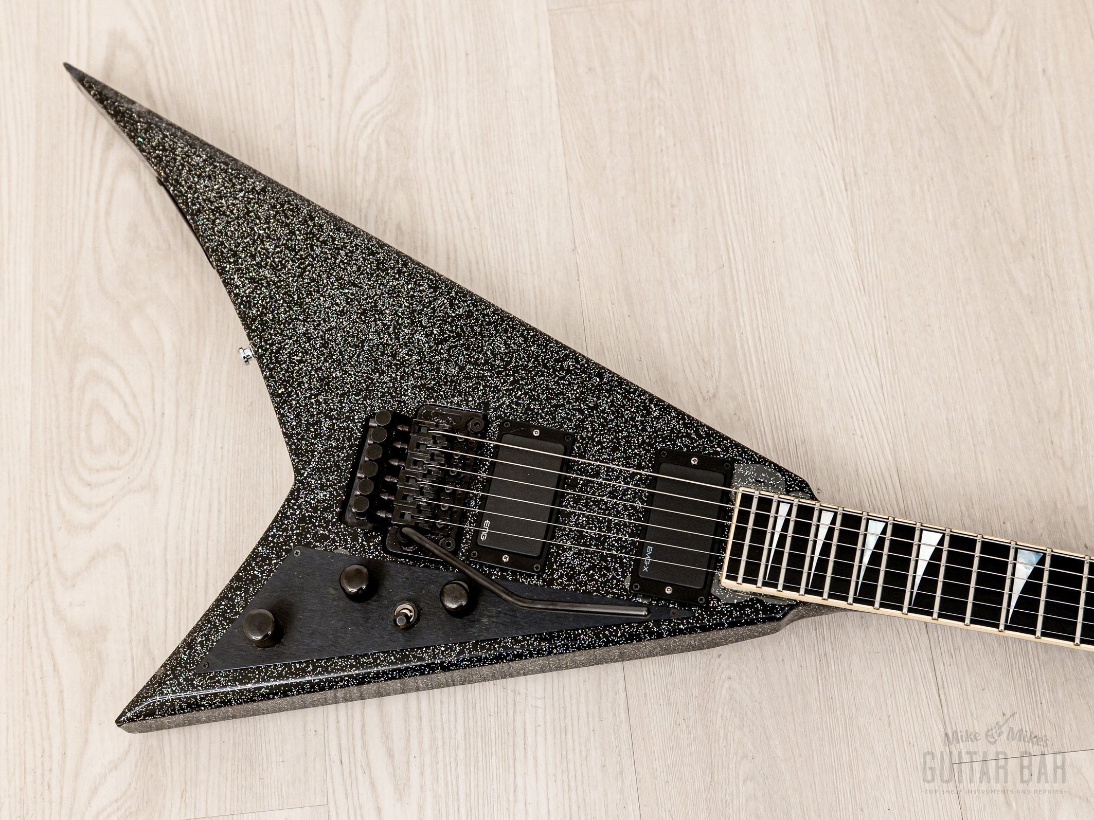 1994 Jackson USA Randy Rhoads RR1 Flying V Holoflake w/ EMG, Case