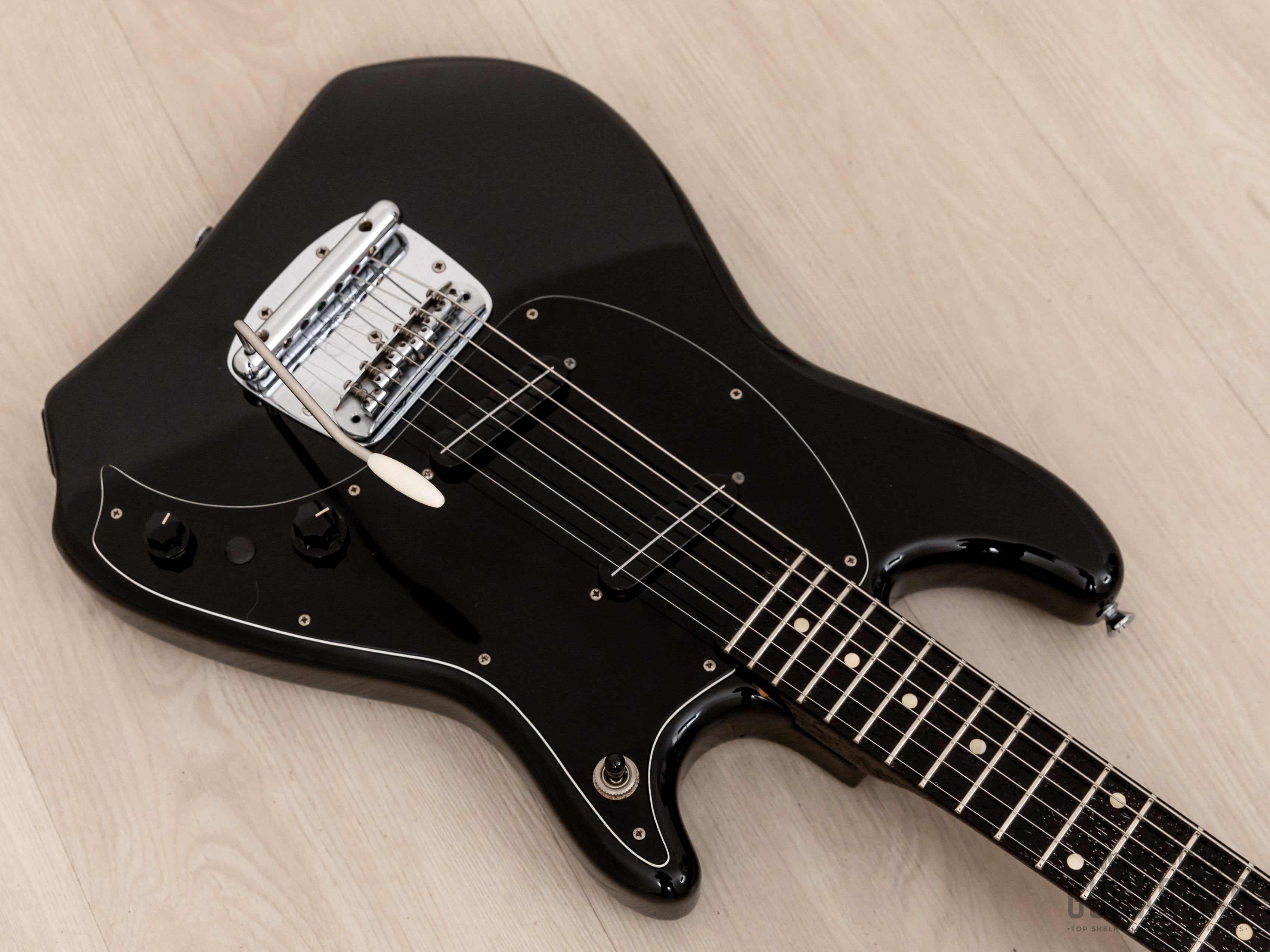 1984 Navigator by ESP Char Signature Model CM-160 Black, Japan