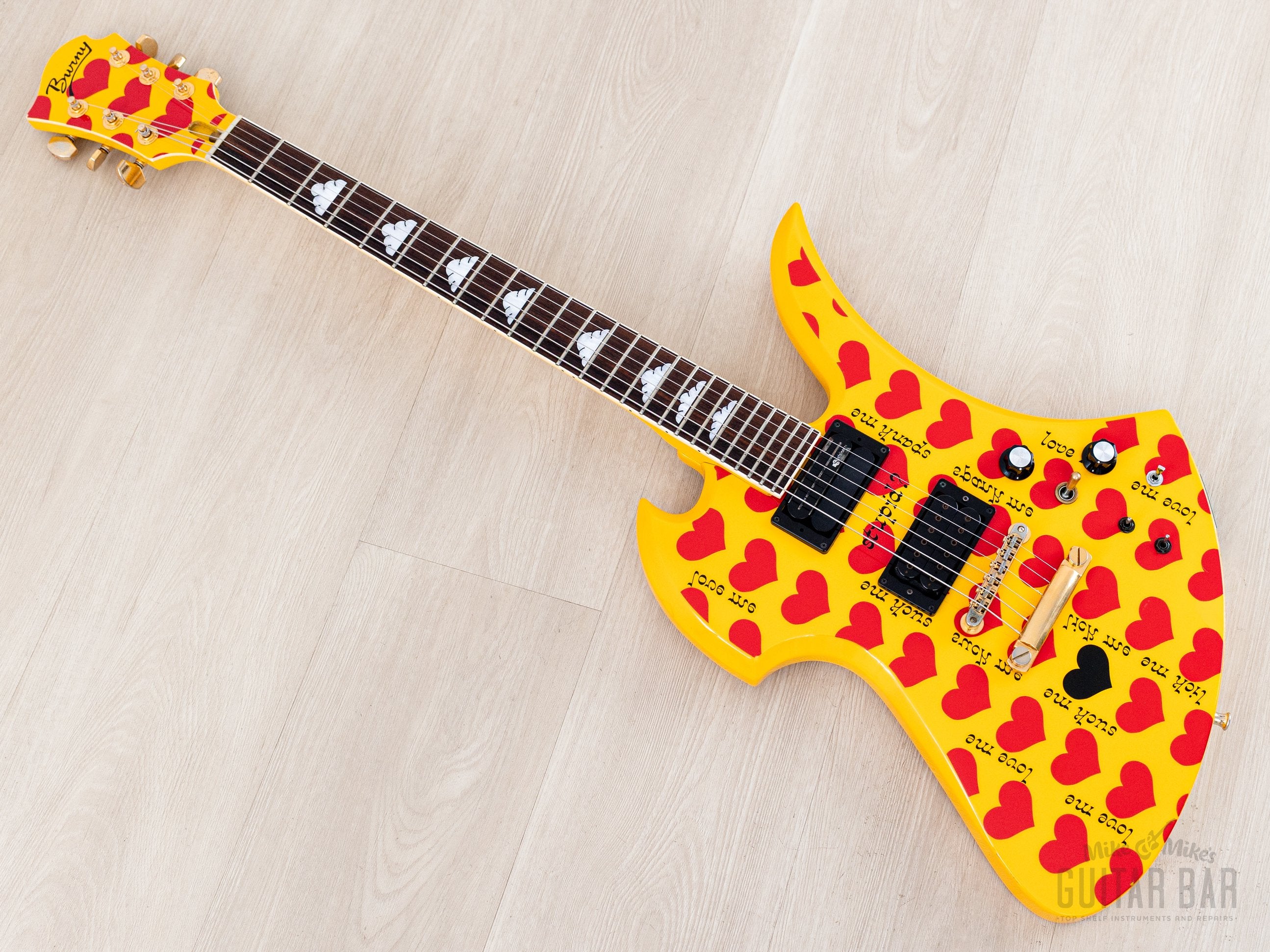 BURNY MG-145S HIDEモデル イエローハート FERNANDES Burny Mockingbird MG-145S HY Hide X Electric Guitar Yellow Heart w/ Su