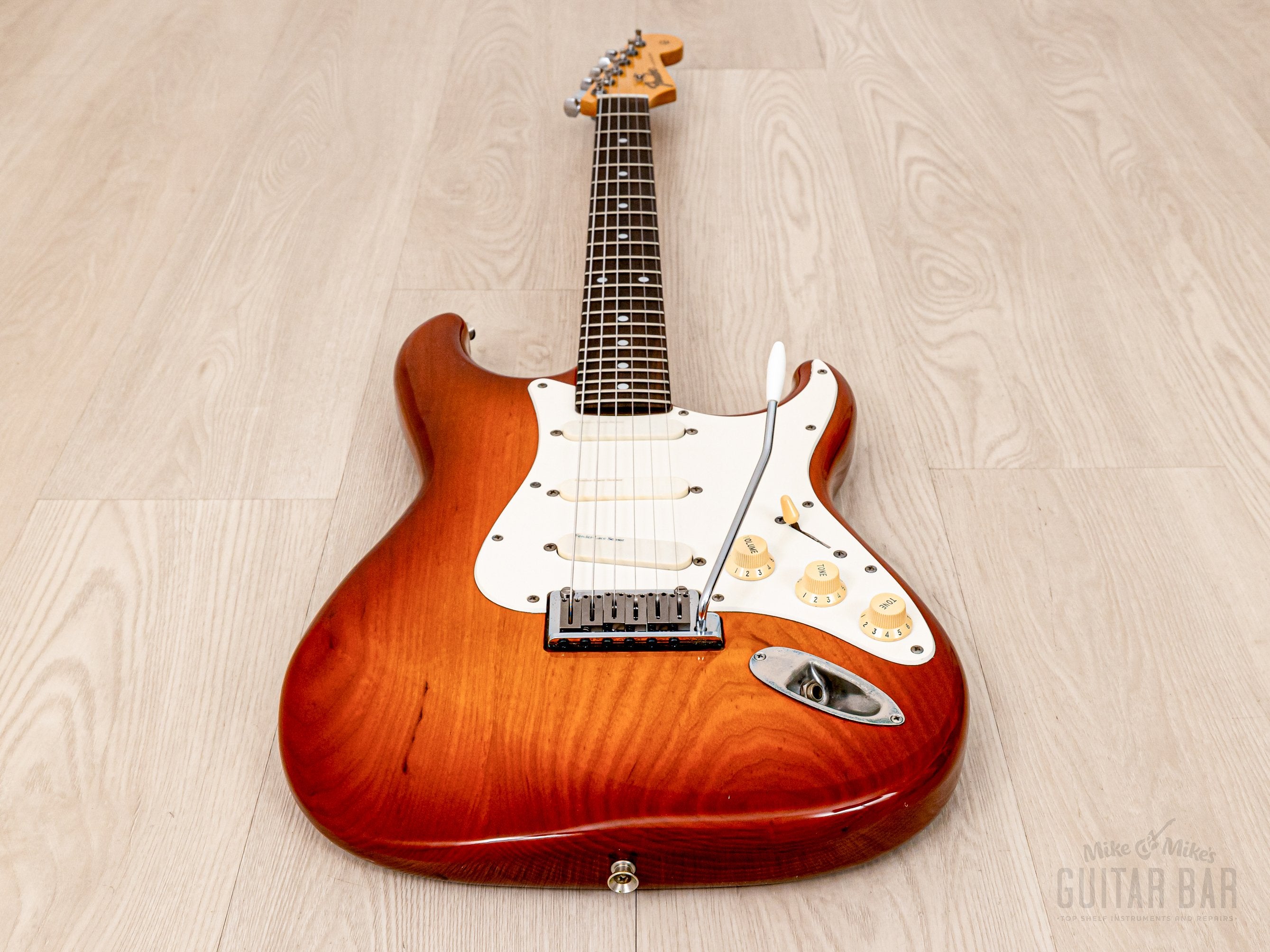 1991 Fender Pro Feel Series Stratocaster STR-850LS w/ USA Lace Sensor, Japan MIJ Fujigen
