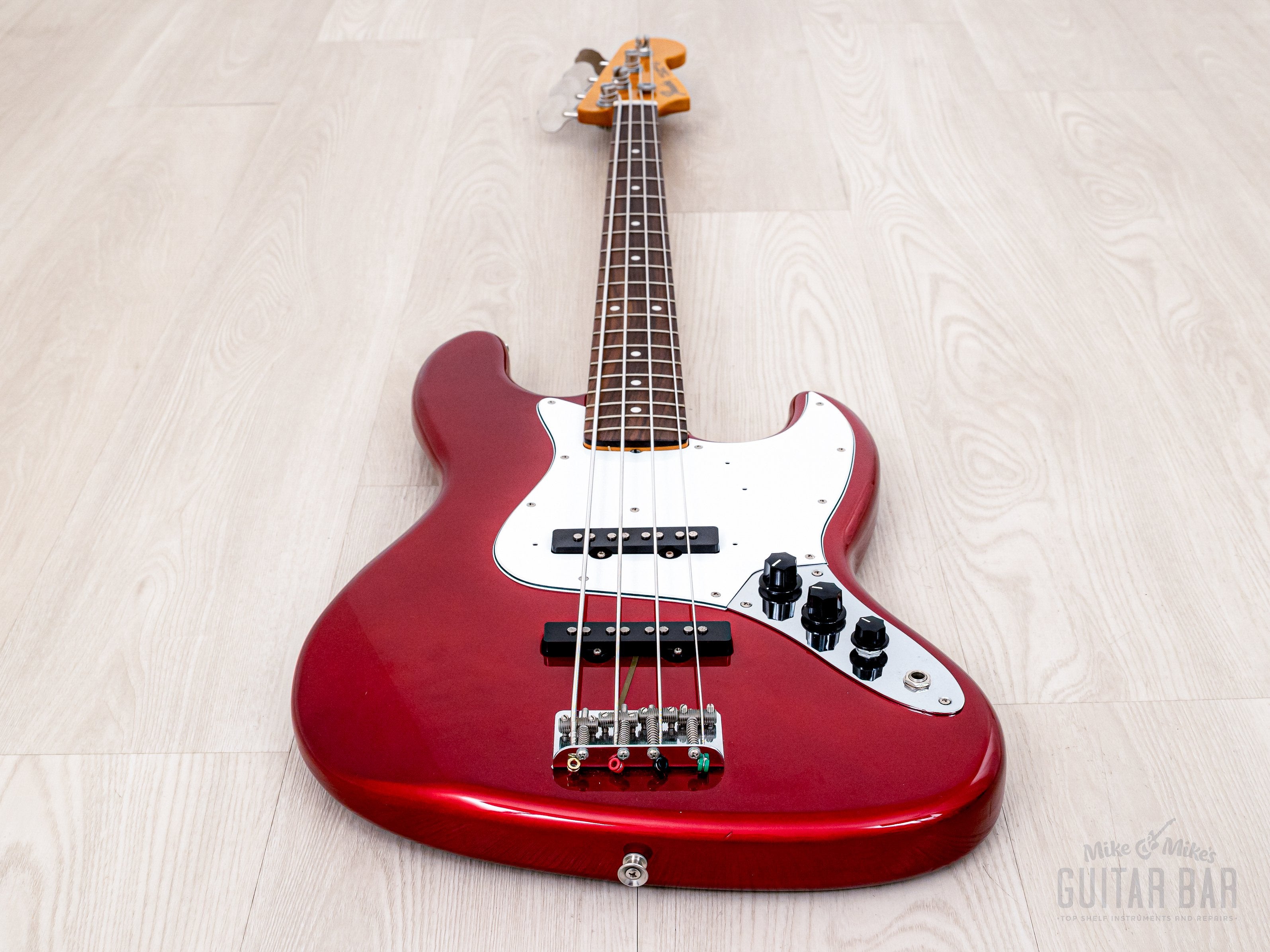 2002 Fender Jazz Bass '62 Vintage Reissue JB62-75US Candy Apple Red w/