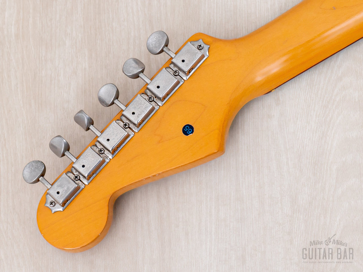 Headstock back with Kluson-style tuners