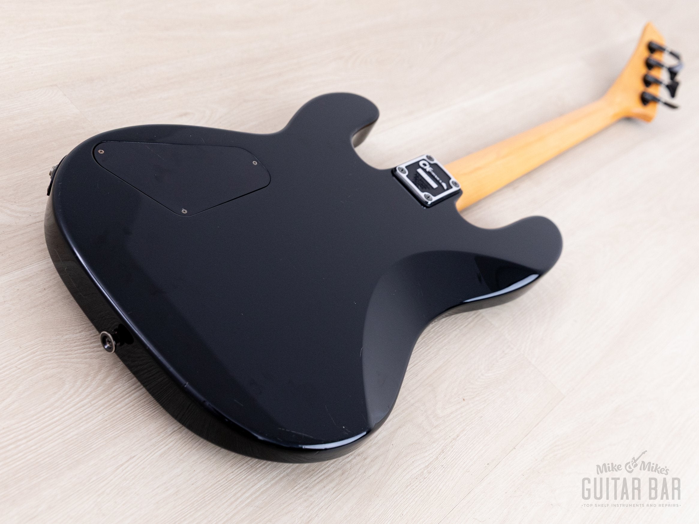 1980s Charvel by Jackson 1B Vintage Bass Black, Japan