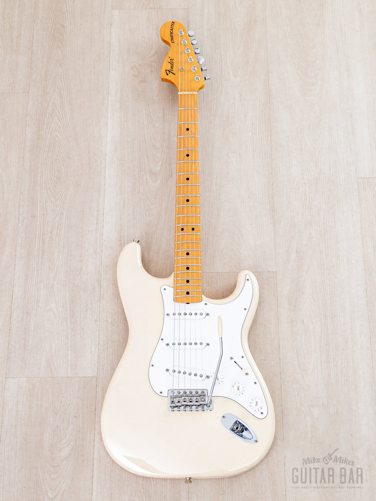 Fender '68 Stratocaster full front view