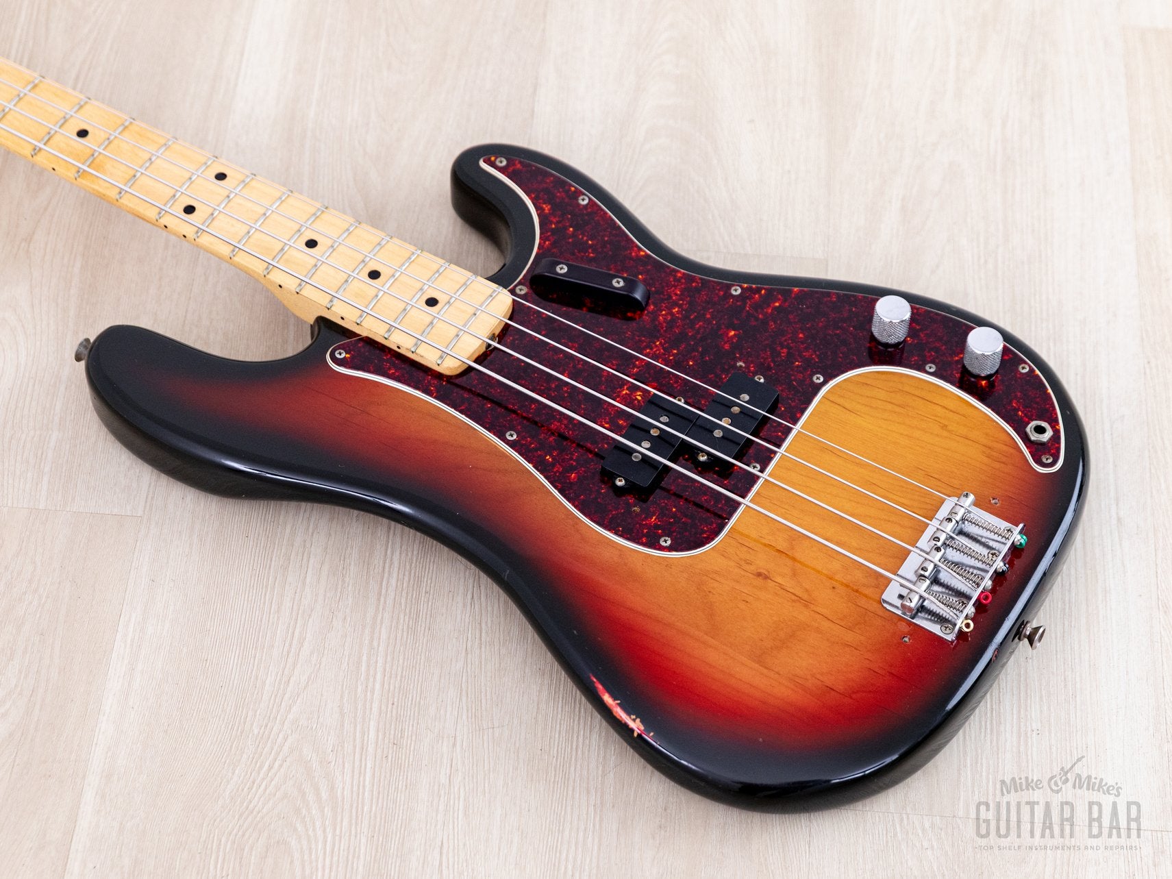 【値下げ中】Fender Precision bass / 1973 1973 Fender Precision Bass Sunburst Vintage Bass, Lightweight w/ 