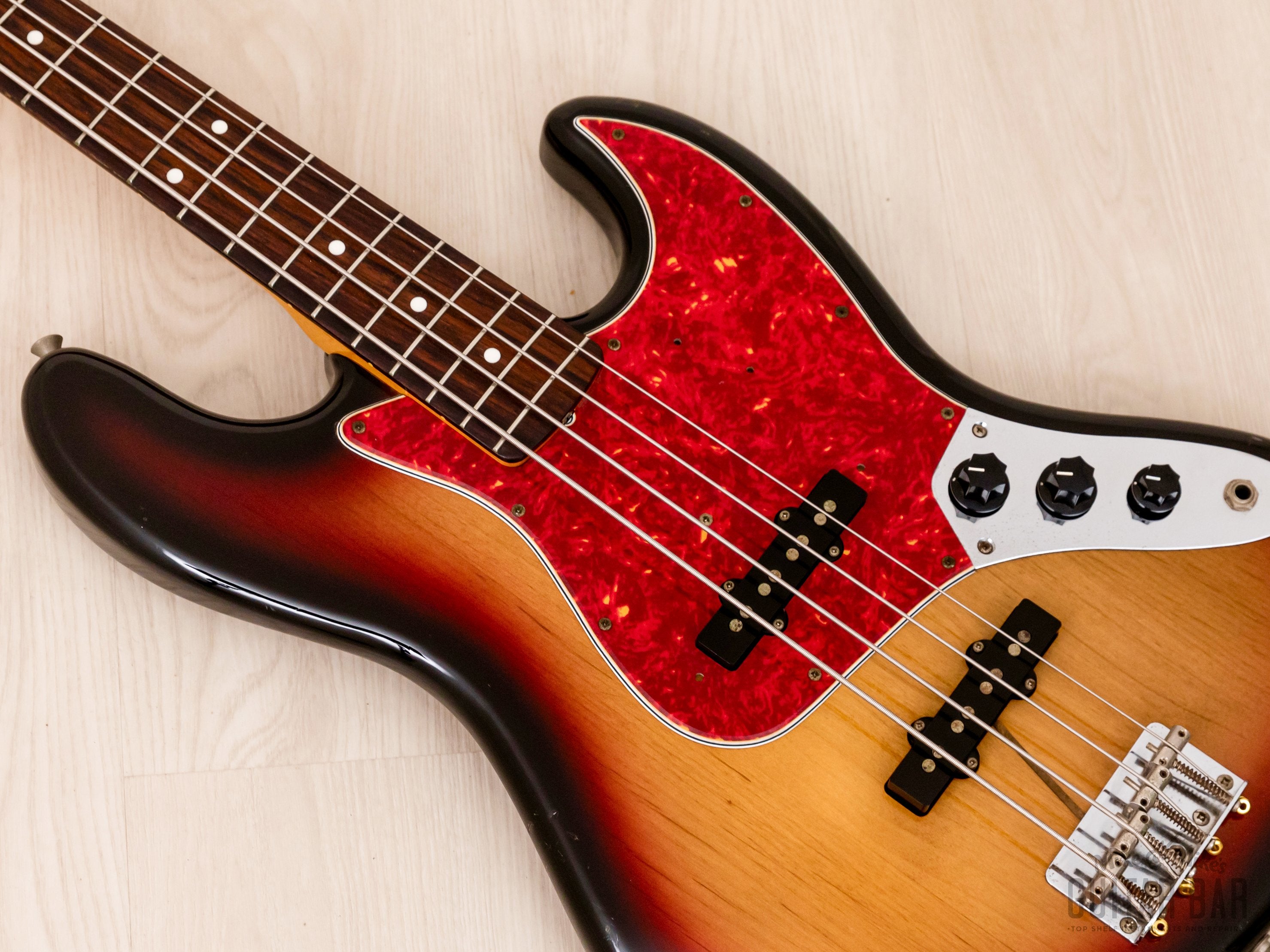 2000 Fender Jazz Bass '62 Vintage Reissue JB62-58 Sunburst, Japan CIJ