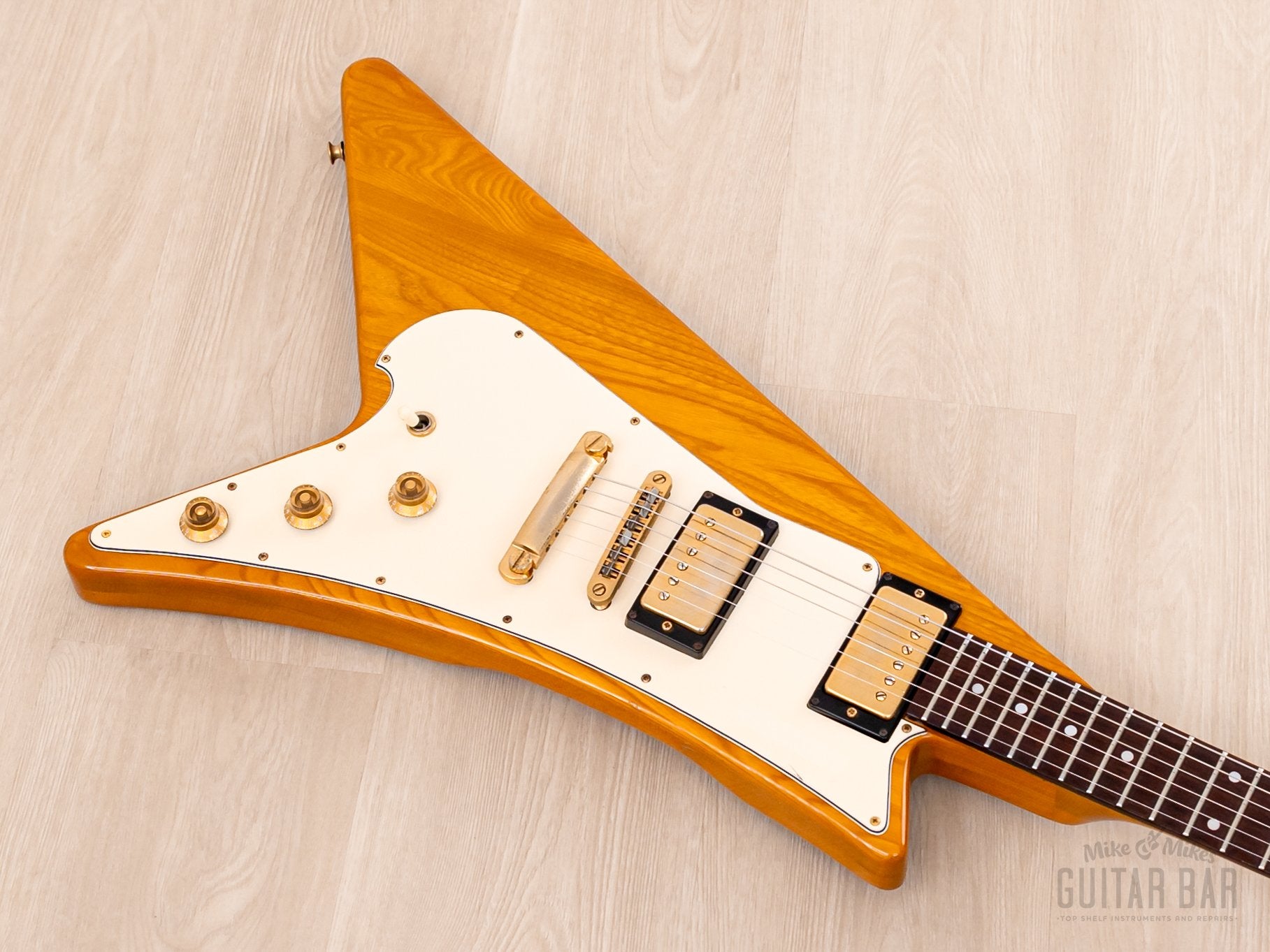 1976 Greco MD900 Moderne Vintage Guitar, 100% Original w/ Maxon U-2000 Pickups & Case
