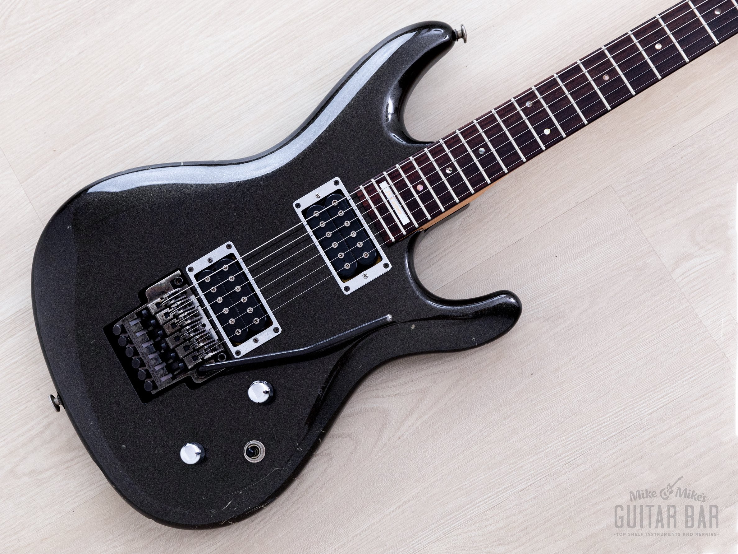 1997 Ibanez JS1000-BP Joe Satriani Signature Black Pearl HH w/ DiMarzi