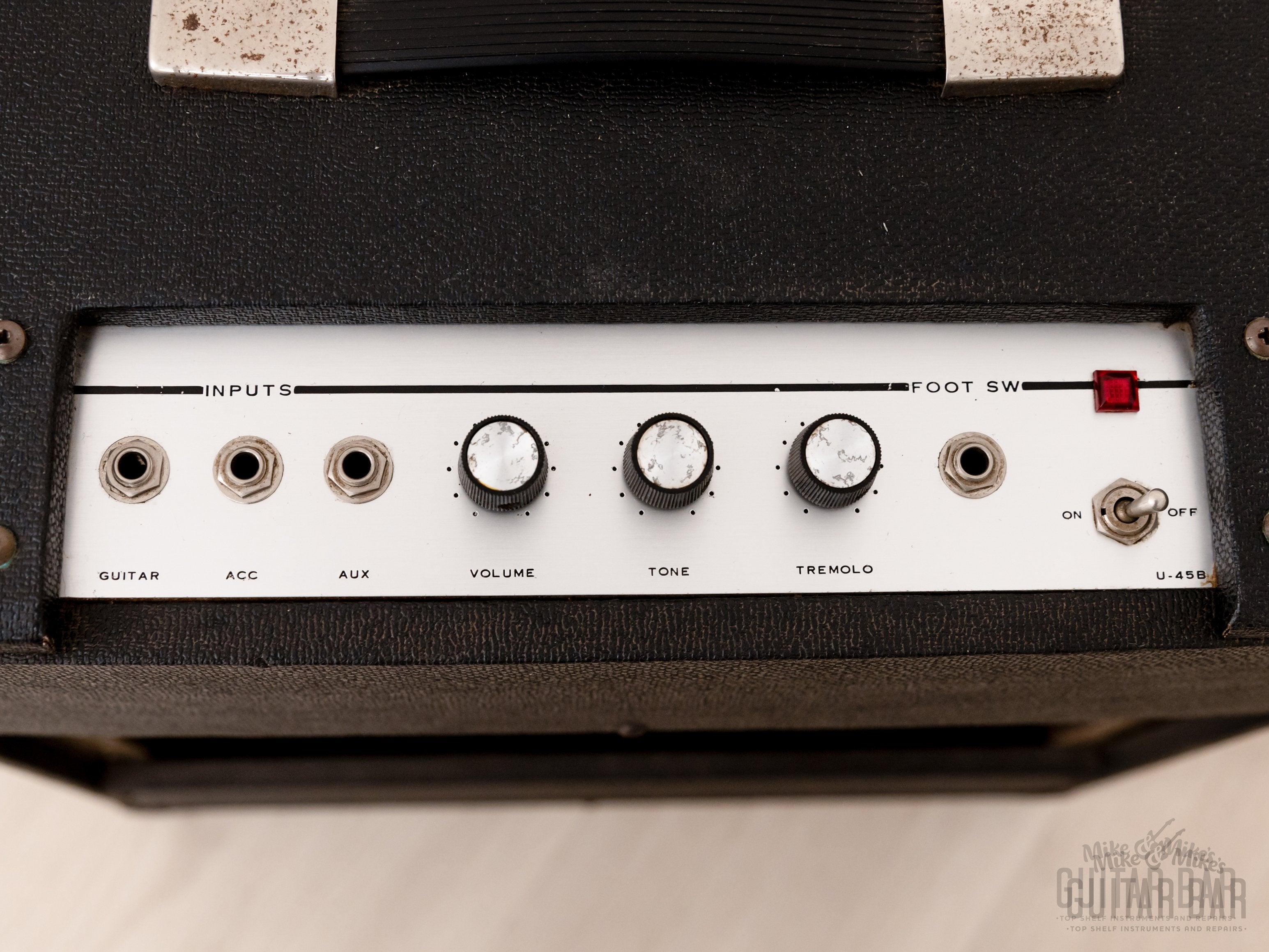 1960s Univox Meteor U-45B Vintage Tube Combo Amp 1x12 w/ Tremolo, Serviced