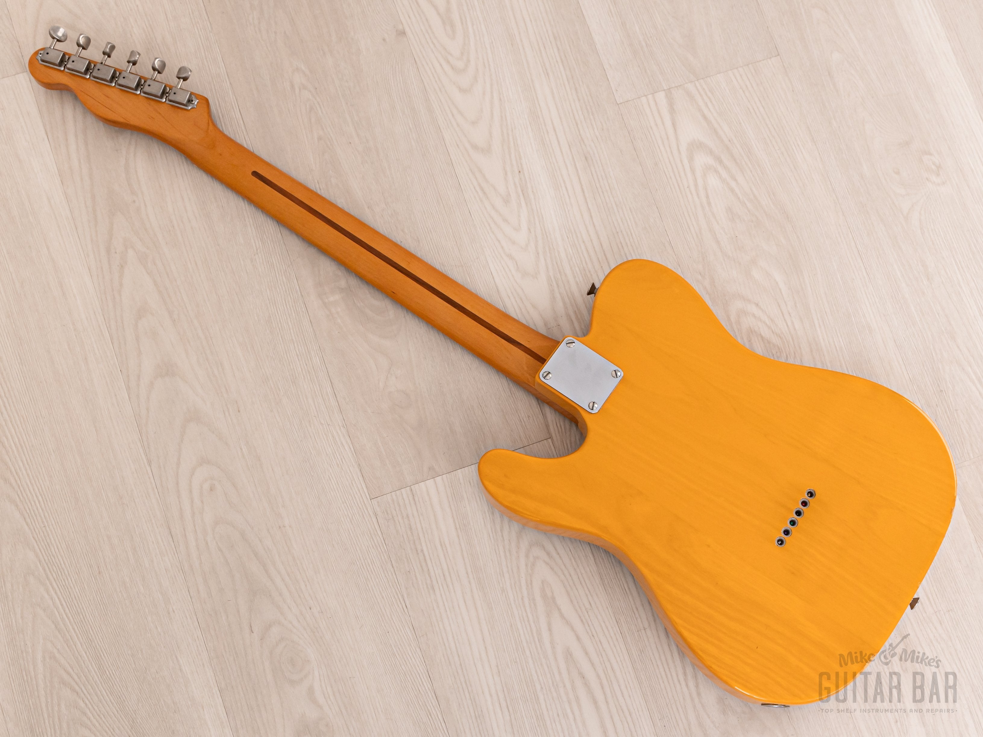1995 Fender American Vintage '52 Telecaster Butterscotch w/ Case