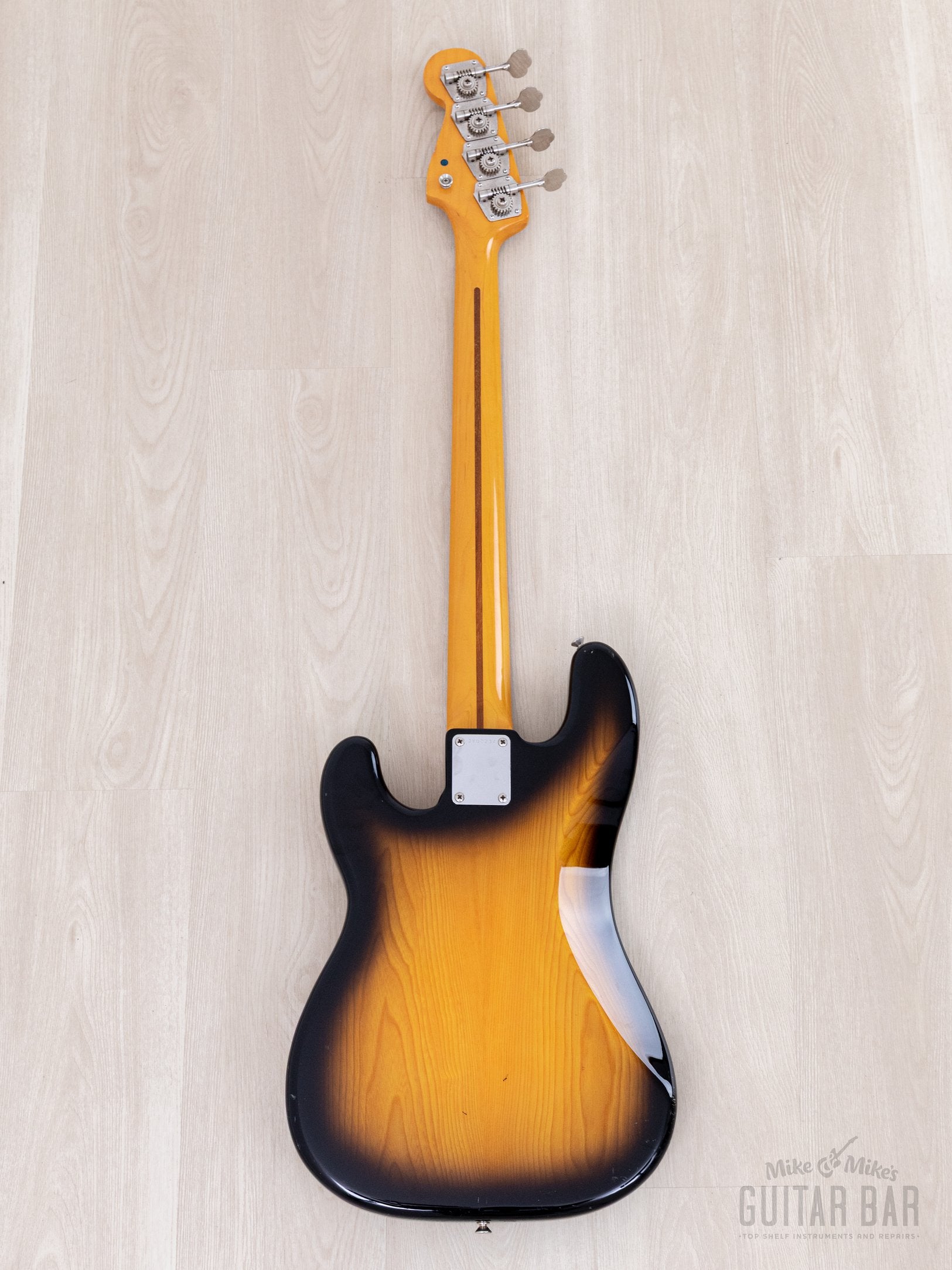 1982 Fender JV Precision Bass '57 Vintage Reissue PB57-70