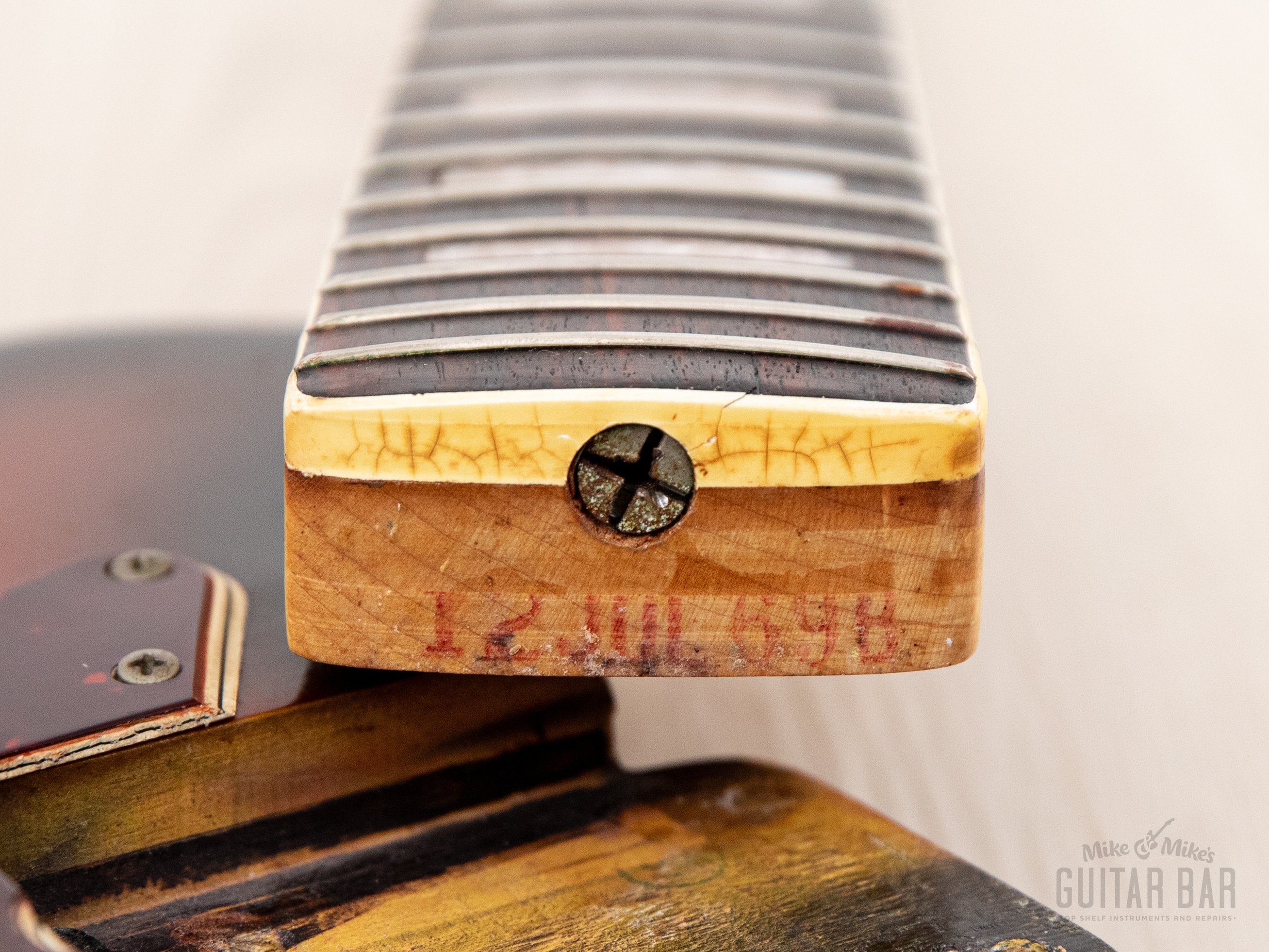 1969 Fender Custom (Maverick) Vintage Offset Electric Guitar Sunburst 100% Original w/ Case, Electric XII