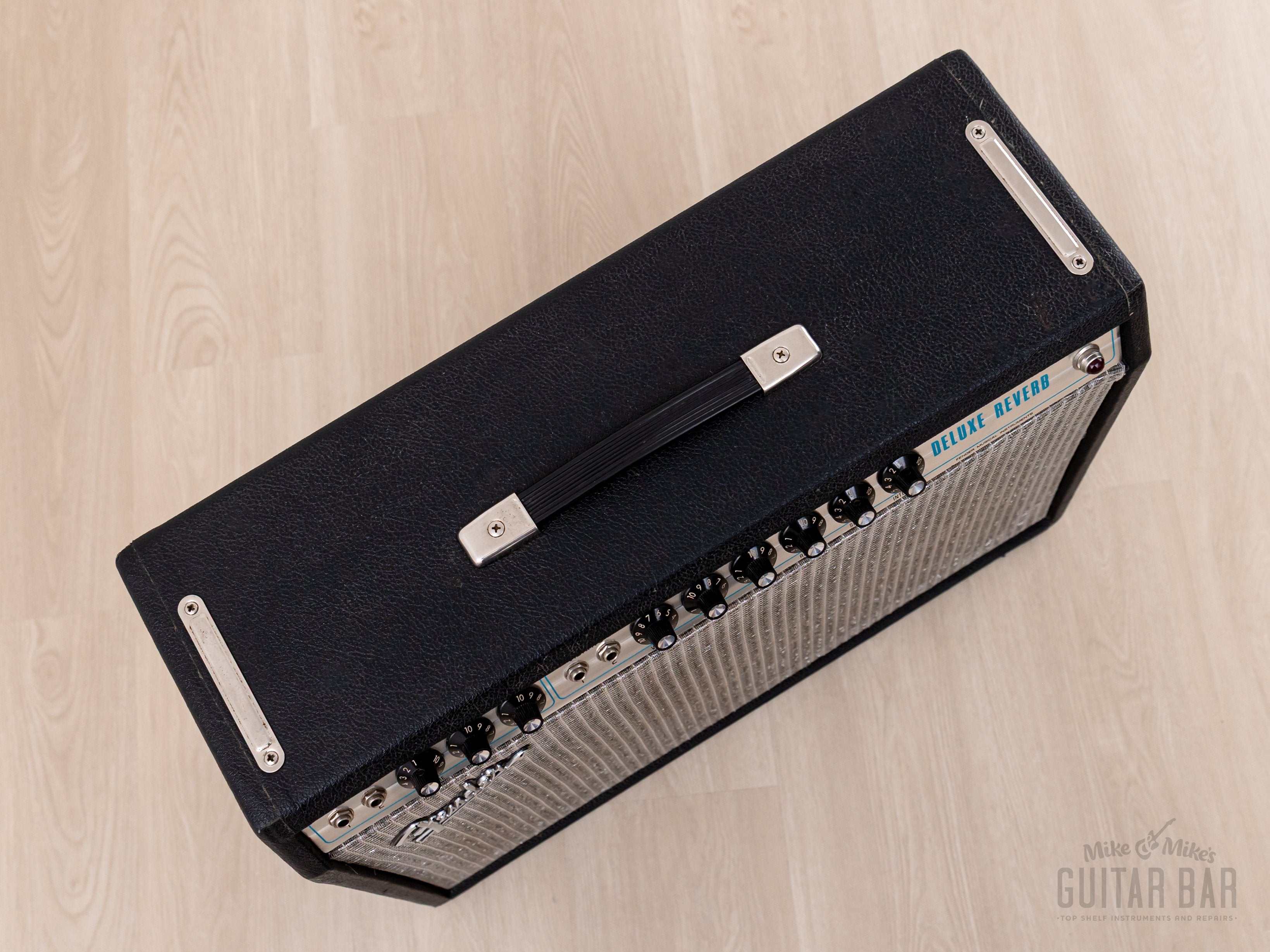 1973 Fender Deluxe Reverb Vintage Silverface Tube Amp Collector-Grade w/ Ftsw, Cover, RCA Tube Set