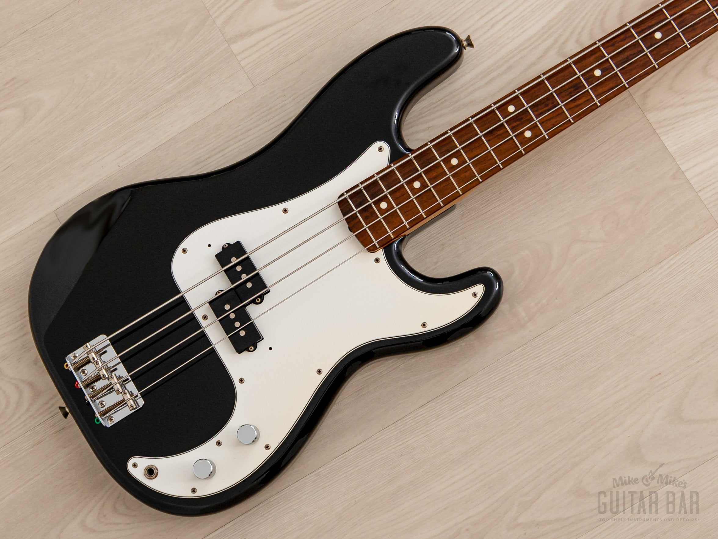 2011 Fender Precision Bass '62 Vintage Reissue PB62 Black, Japan MIJ – Mike  & Mike's Guitar Bar