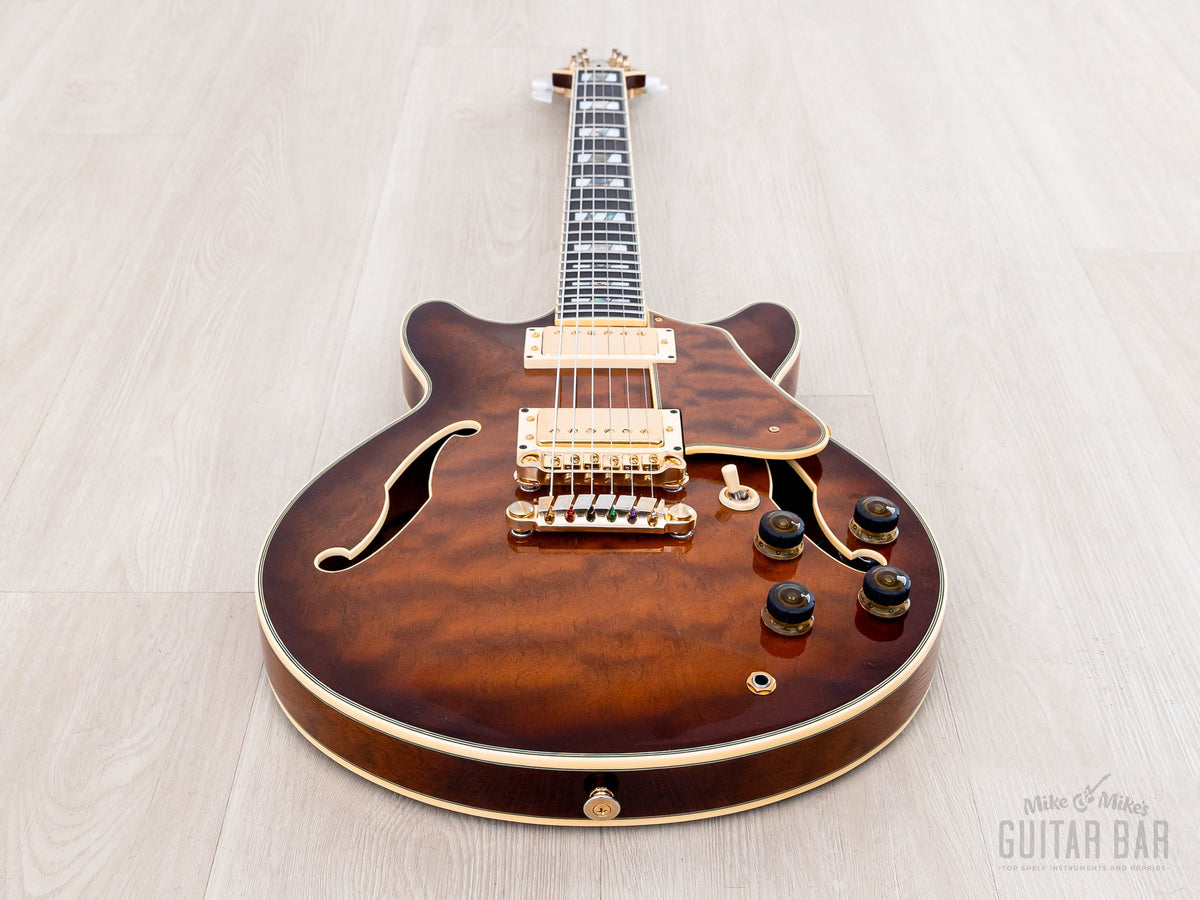 Ibanez AM200 front view from lower bout