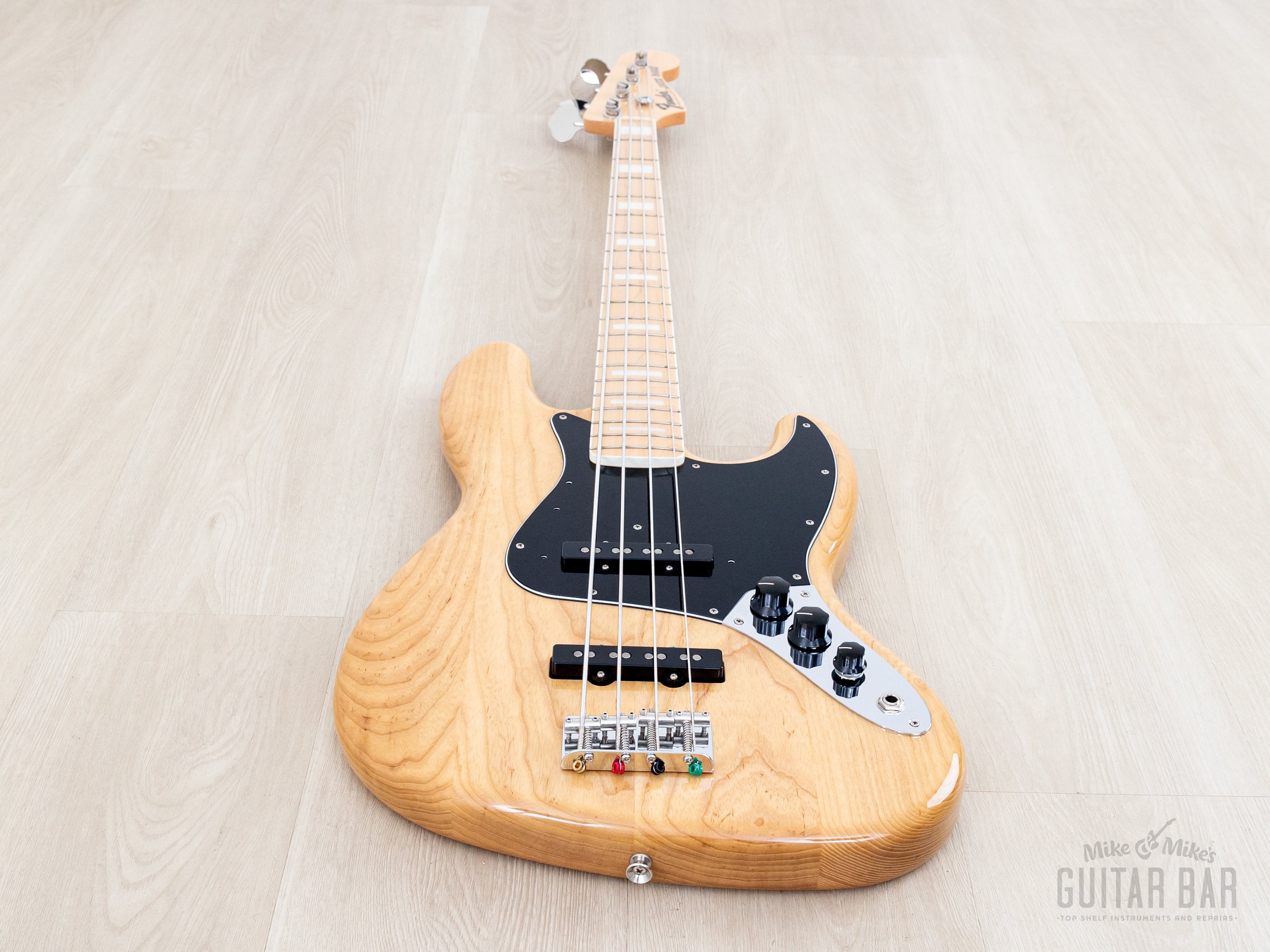 2022 Fender Traditional II '70s Jazz Bass Natural Ash Near-Mint w/ Han