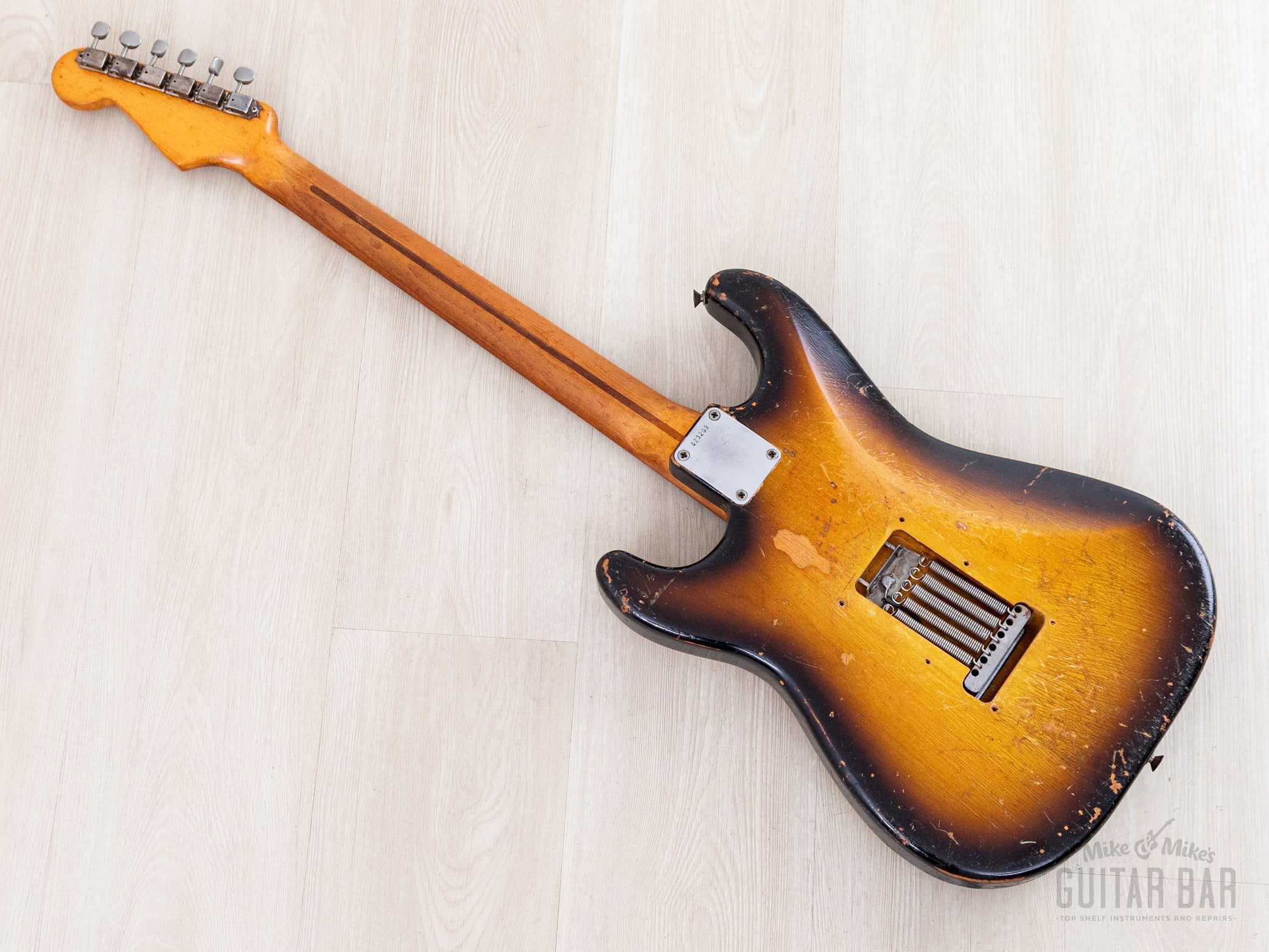 1957 Fender Stratocaster Vintage Guitar Sunburst w/ V Neck, Tweed Case