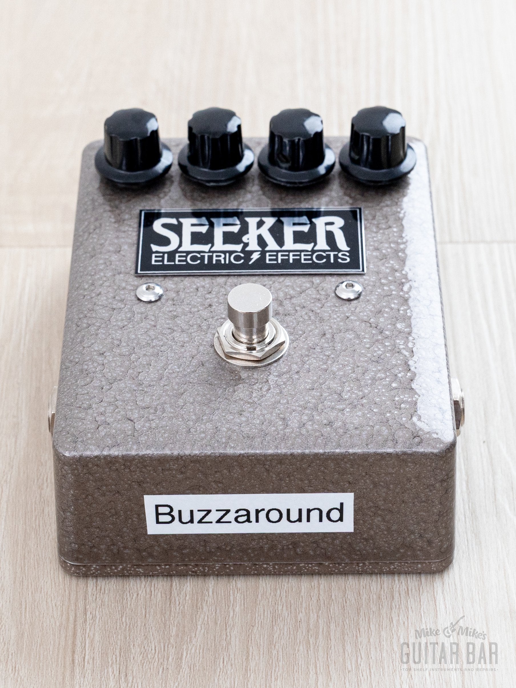 buzzaround fuzz pedal Seeker Electric Effects Buzzaround Hi-Cut Fuzz Effects Pedal w/ Box