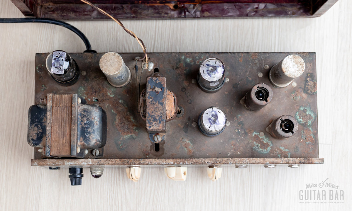 Magnatone Melodier Deluxe chassis