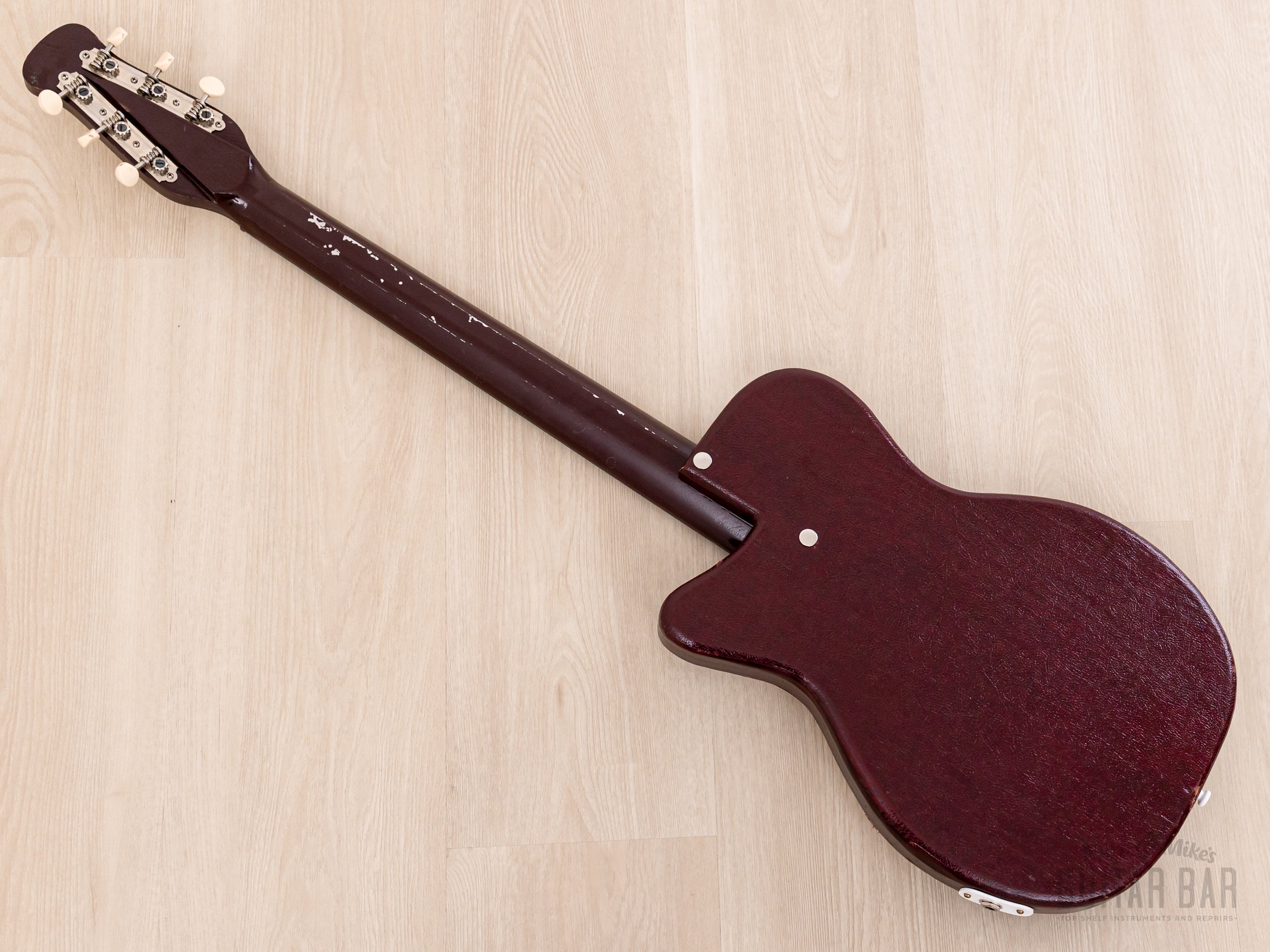1954 Silvertone 1375 Danelectro-Made Vintage Peanut Guitar, 100% Original & Near-Mint w/ Case