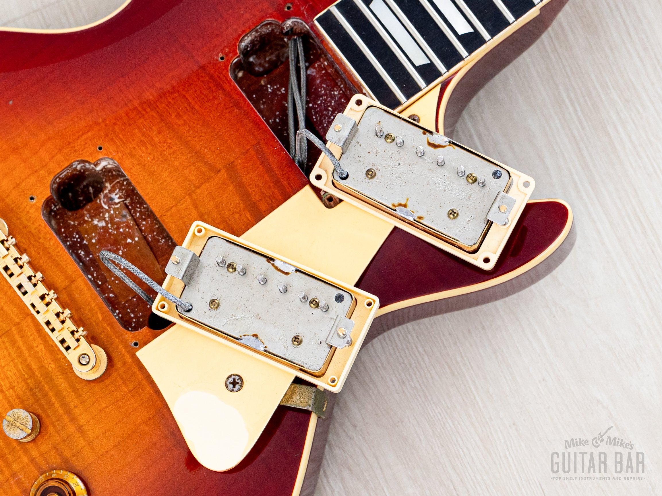 1985 Greco Mint Collection EG59-240 Burst Standard Carved Top w/ Dry H