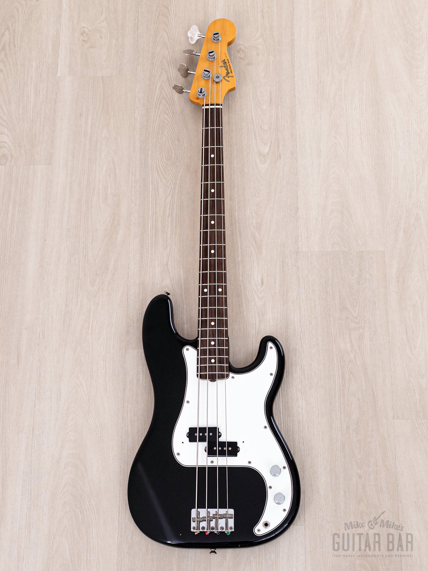 1982 Fender JV Precision Bass '62 Vintage Reissue PB62-75 Black w/ Cas