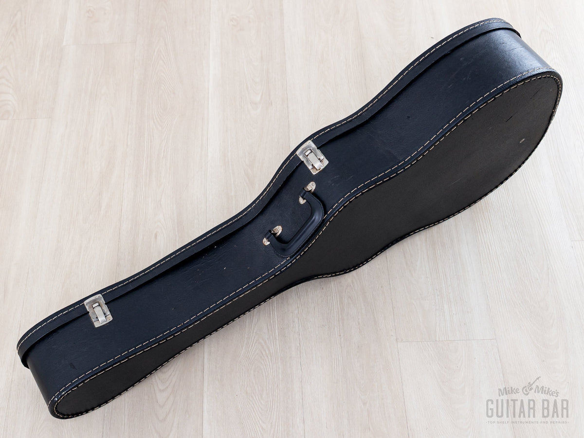 1967 Gibson B-25 vintage chipboard case, closed, angled