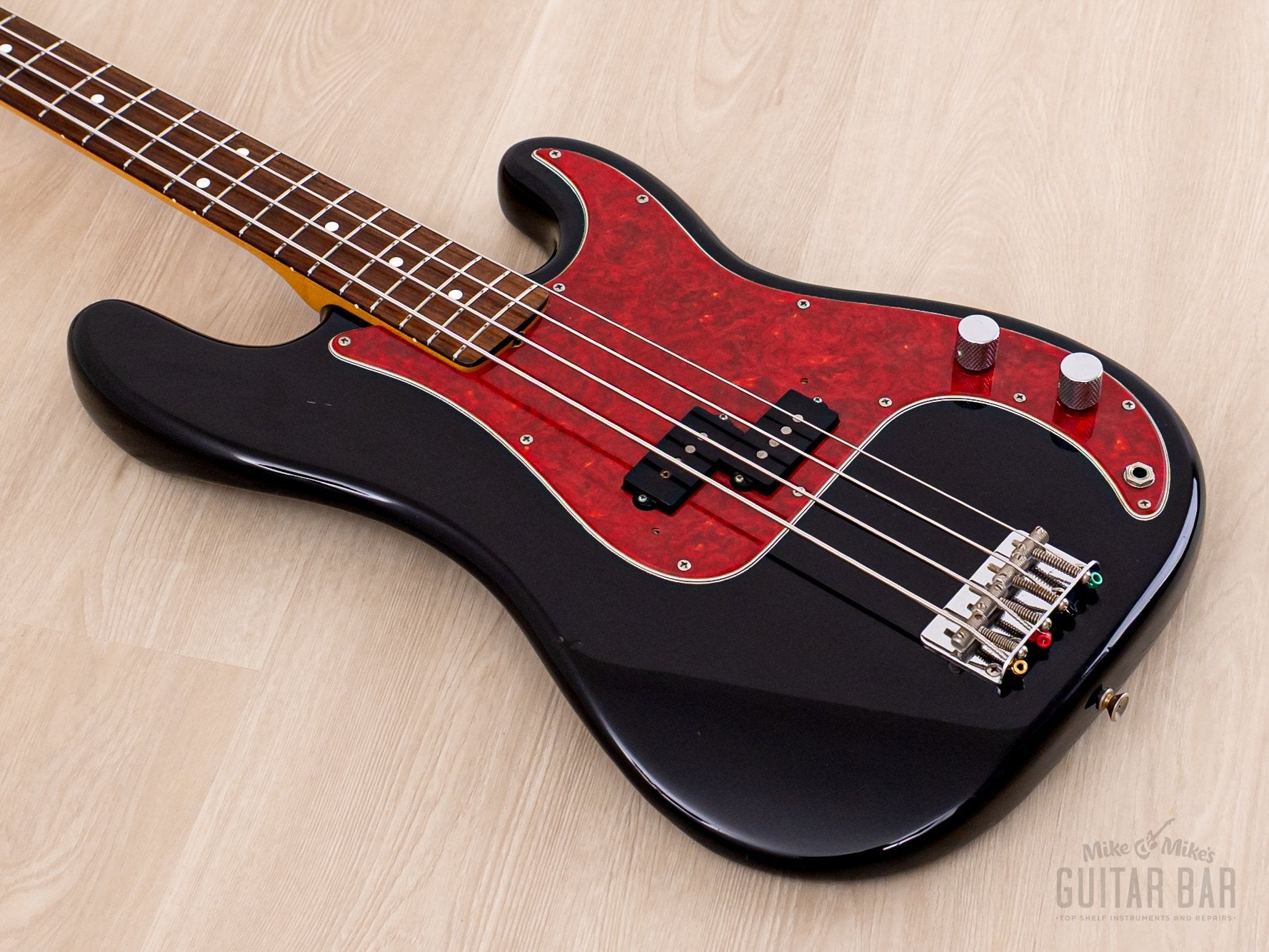 1983 Squier by Fender JV Precision Bass '62 Vintage Reissue SPB-50 Black w/ Case, Japan MIJ Fujigen